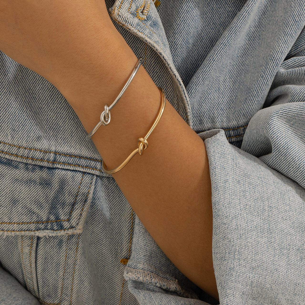 Geometric Minimalist Knotted Bangle Bracelet