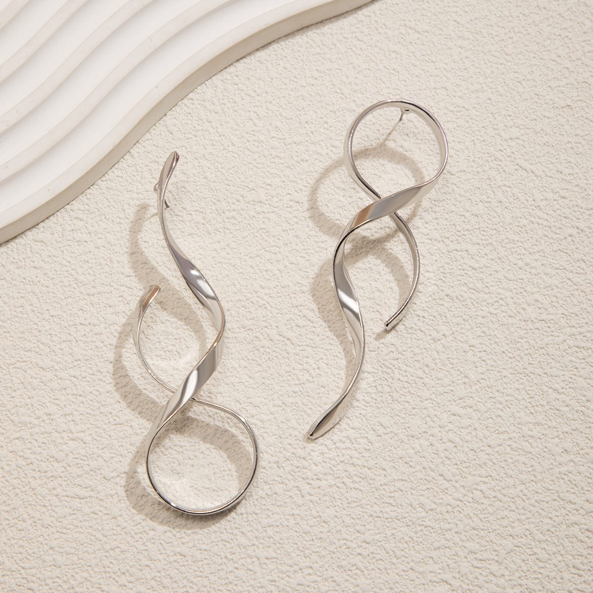 Geometric Minimalist Twisted Ribbon Earrings