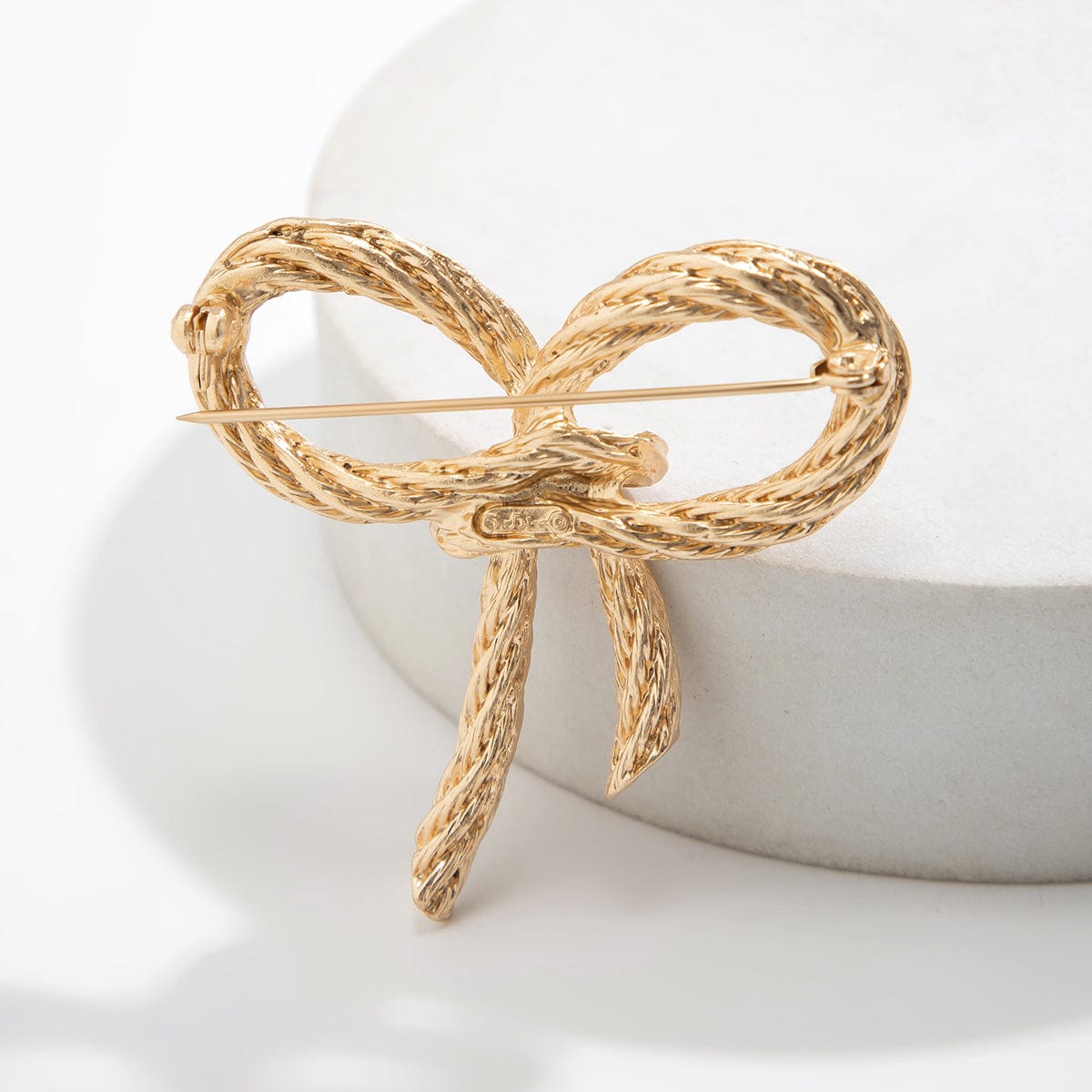 Geometric Textured Bowknot Pin Brooch