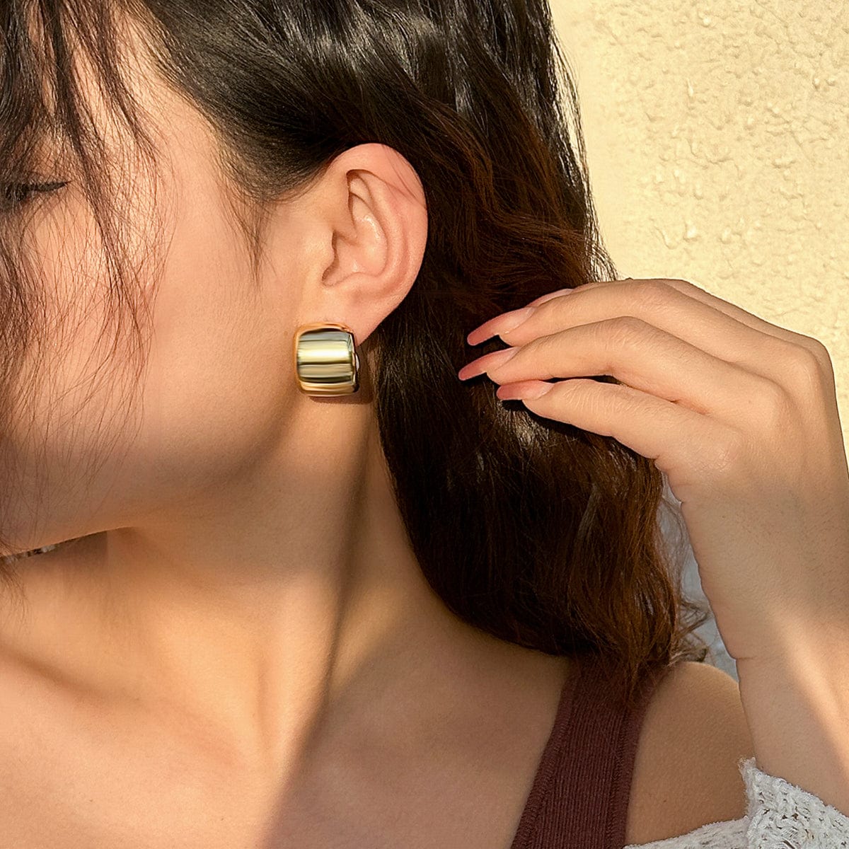 Geometric Wide C Shaped Earrings - ArtGalleryZen