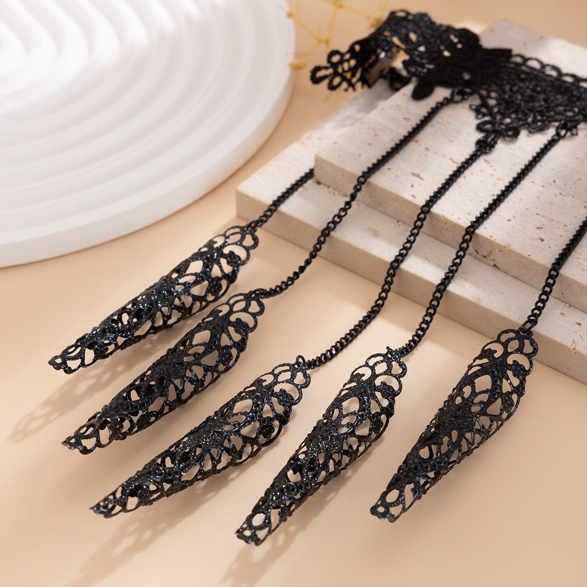 Gothic Floral Lace Five Finger Armor Nails Mittens Bracelet