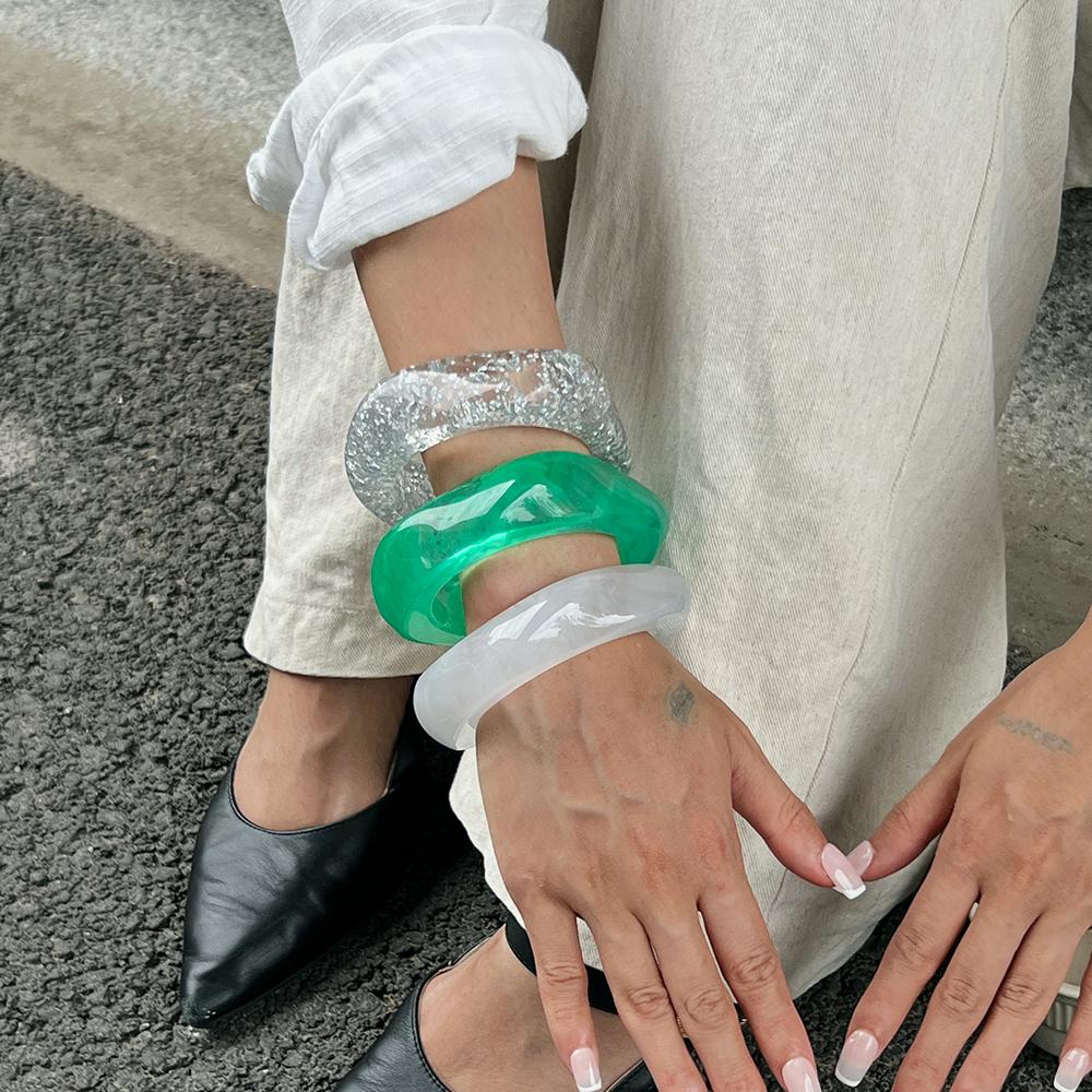 Green Silver Foil Square Resin Bangle Bracelet - ArtGalleryZen