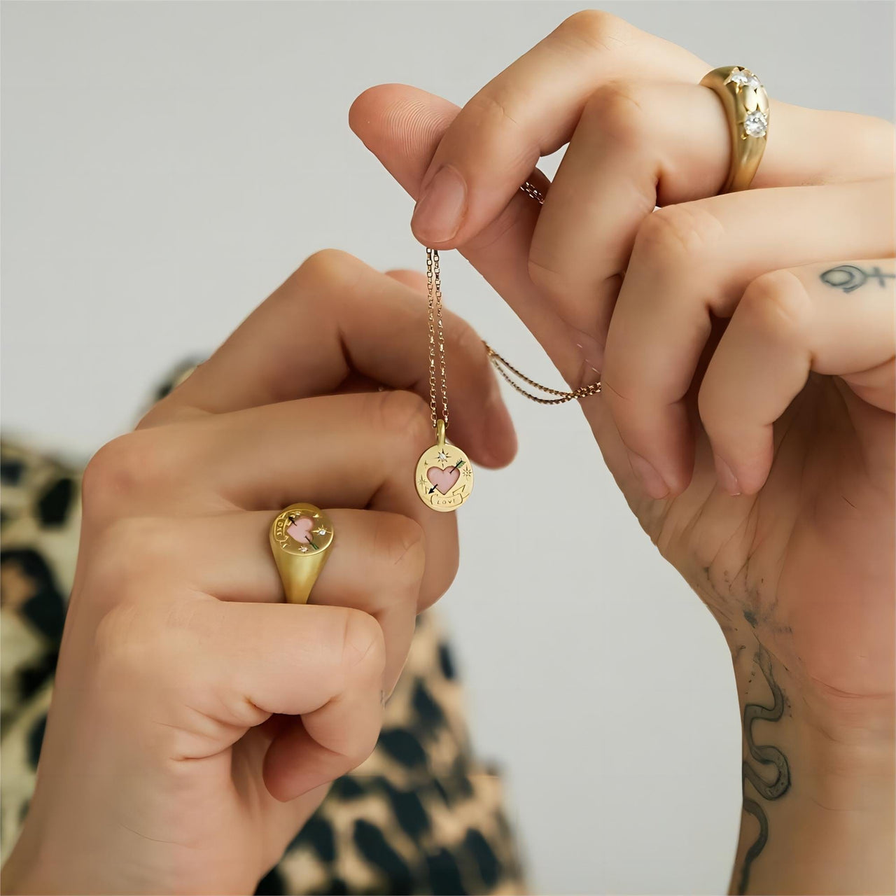 Hand Painted 24K Gold Filled Stainless Steel Arrow Heart Necklace Ring Set - ArtGalleryZen