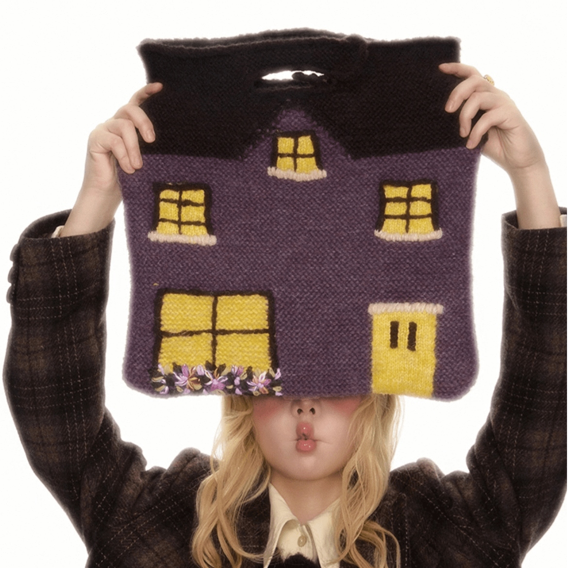 Handmade Cottage Knitted Tote Bag - ArtGalleryZen