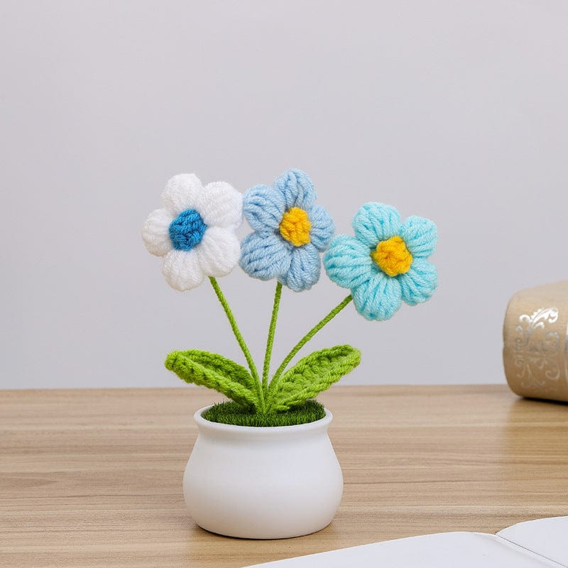 Handmade Crochet Potted Daisy Flower - ArtGalleryZen
