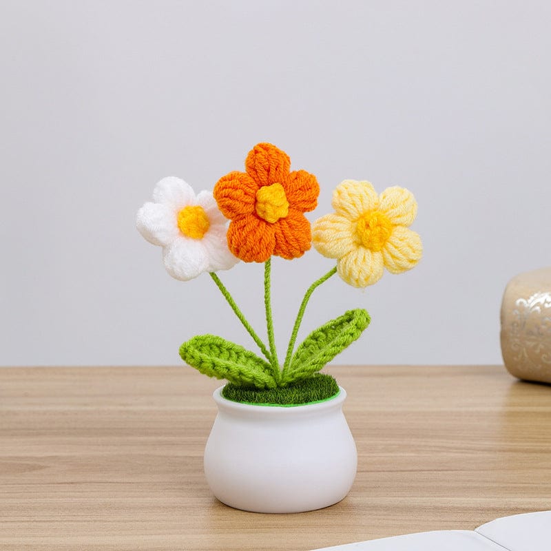Handmade Crochet Potted Daisy Flower - ArtGalleryZen