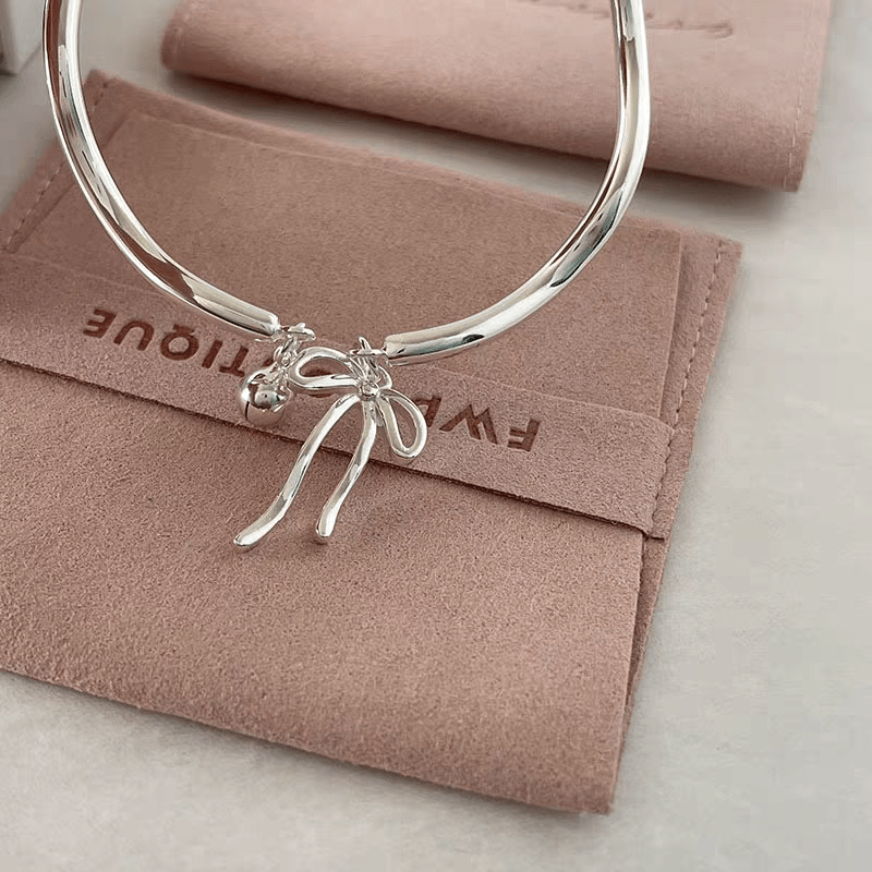 Handmade Silver Ribbon Bangle Bracelet - ArtGalleryZen