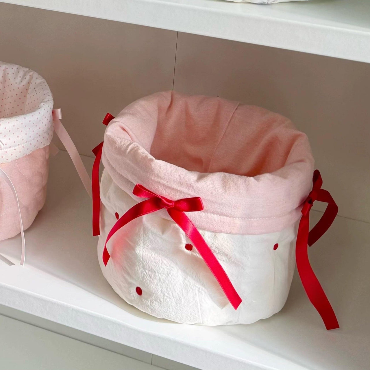 Handmade Sweet Bowknot Heart Round Fabric Storage Basket - ArtGalleryZen