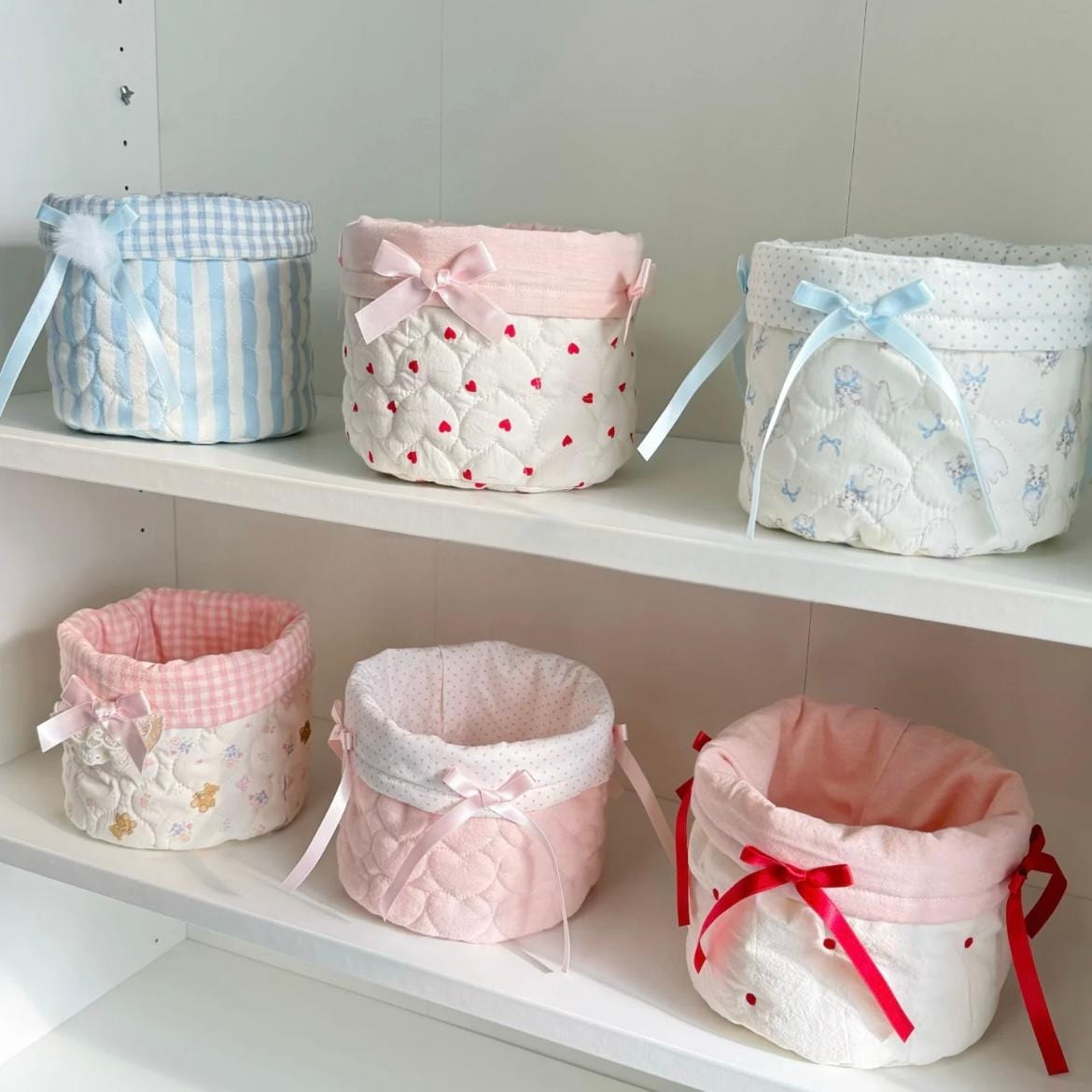 Handmade Sweet Bowknot Heart Round Fabric Storage Basket - ArtGalleryZen