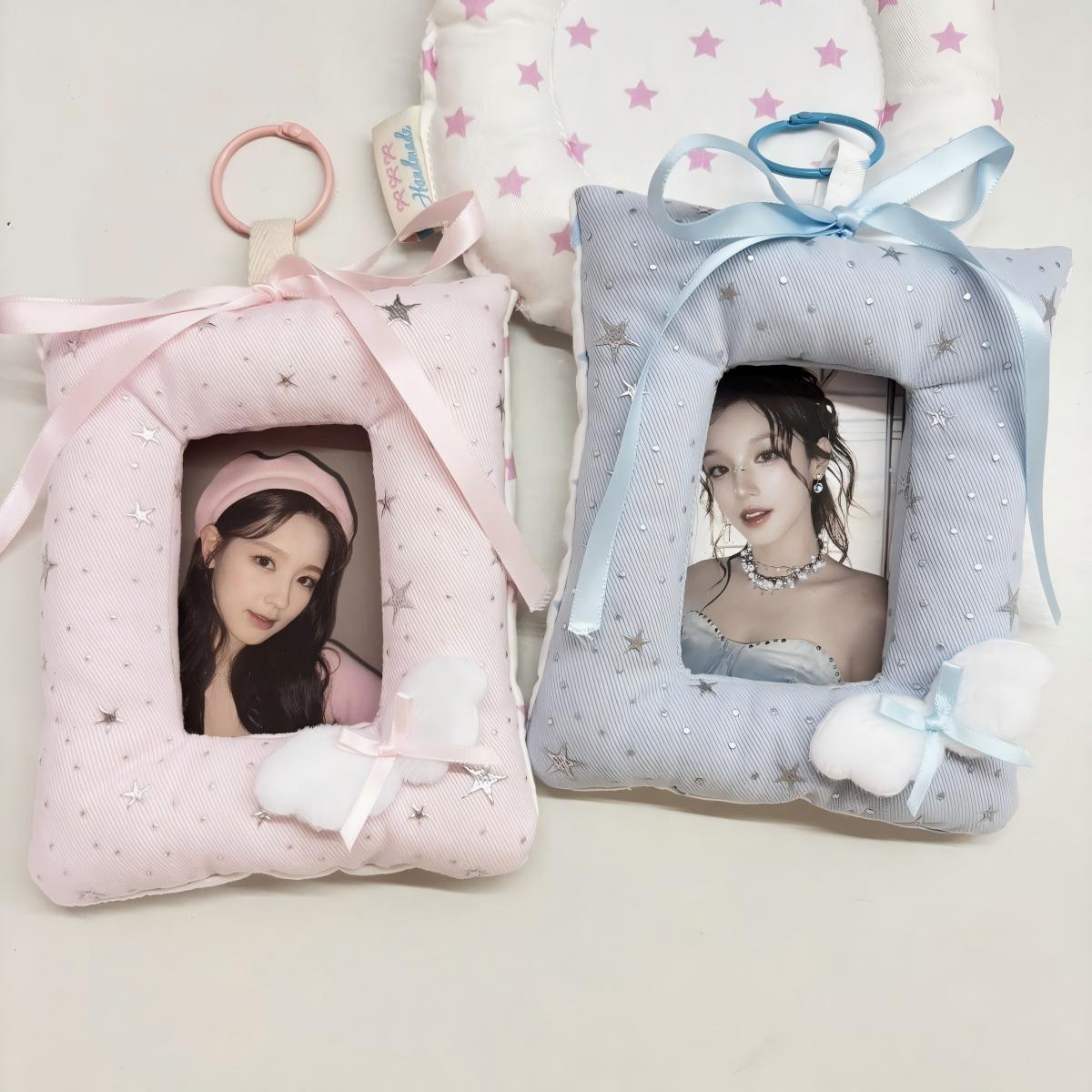 Handmade Wing Star Fabric Photocard Holder Keychain Kpop Card Display - ArtGalleryZen
