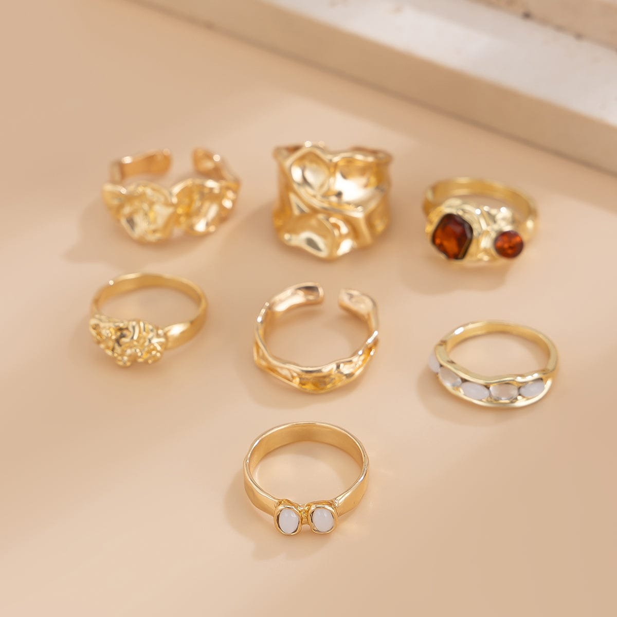 Hip Hop 7pcs Crystal Inlaid Pleated Open Ring Set - ArtGalleryZen