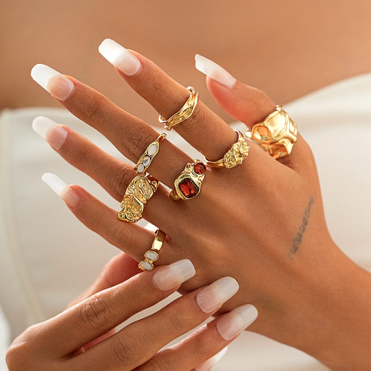 Hip Hop 7pcs Crystal Inlaid Pleated Open Ring Set - ArtGalleryZen