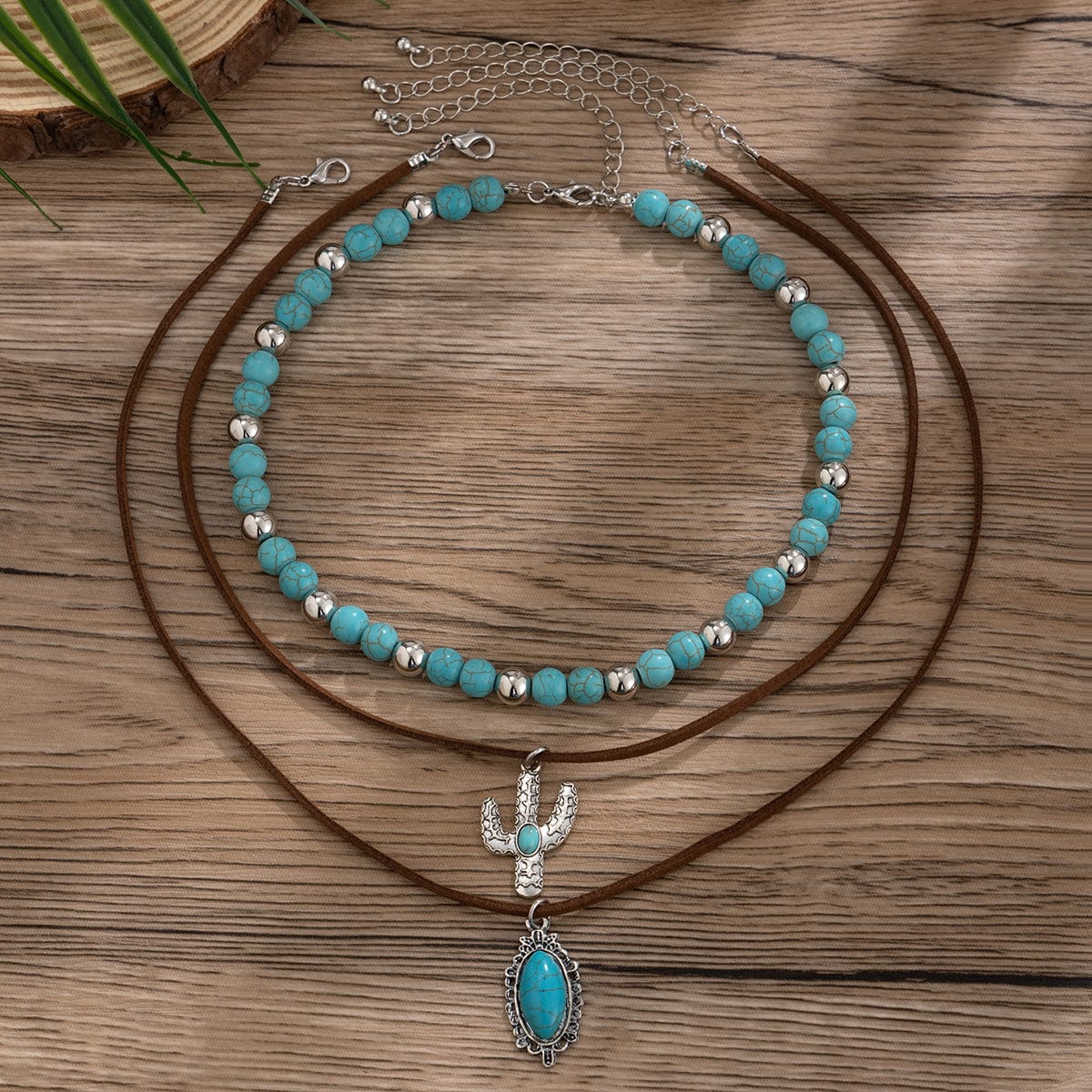 Hippie Cactus Oval Pendant Turquoise Chain Velvet Necklace Set