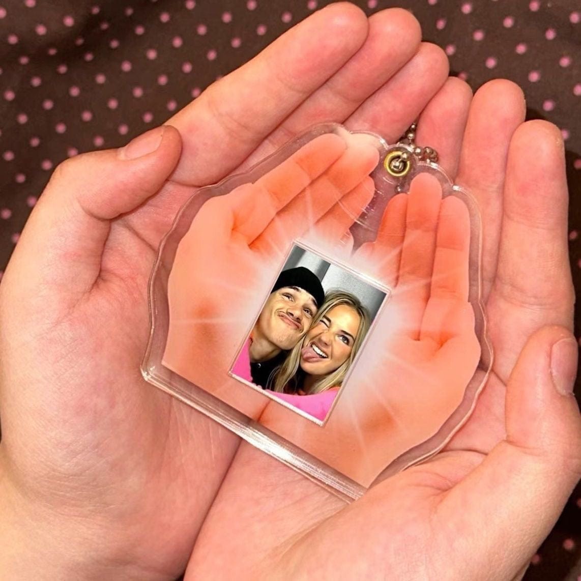 Hold In The Palm Acrylic Keychain Kpop ID Card Photocard Holder - ArtGalleryZen