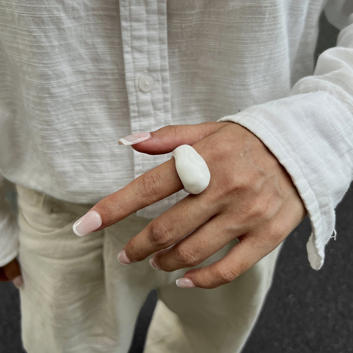 Irregular Chunky Black And White Resin Ring - ArtGalleryZen