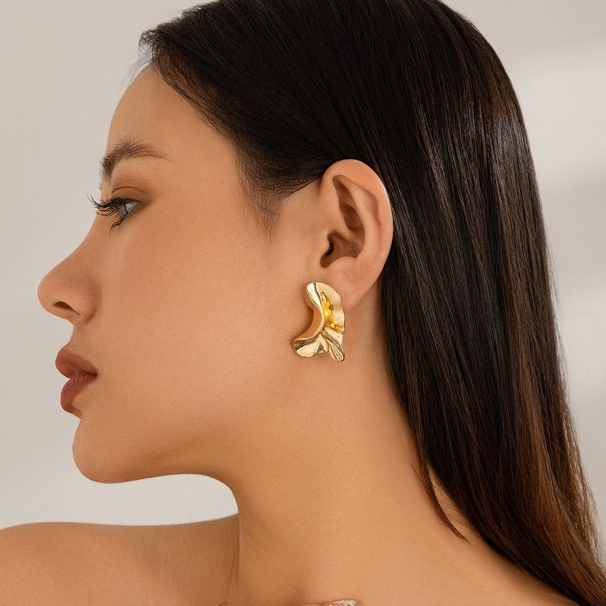 Irregular Gold Silver Tone Pleated Pattern Earrings