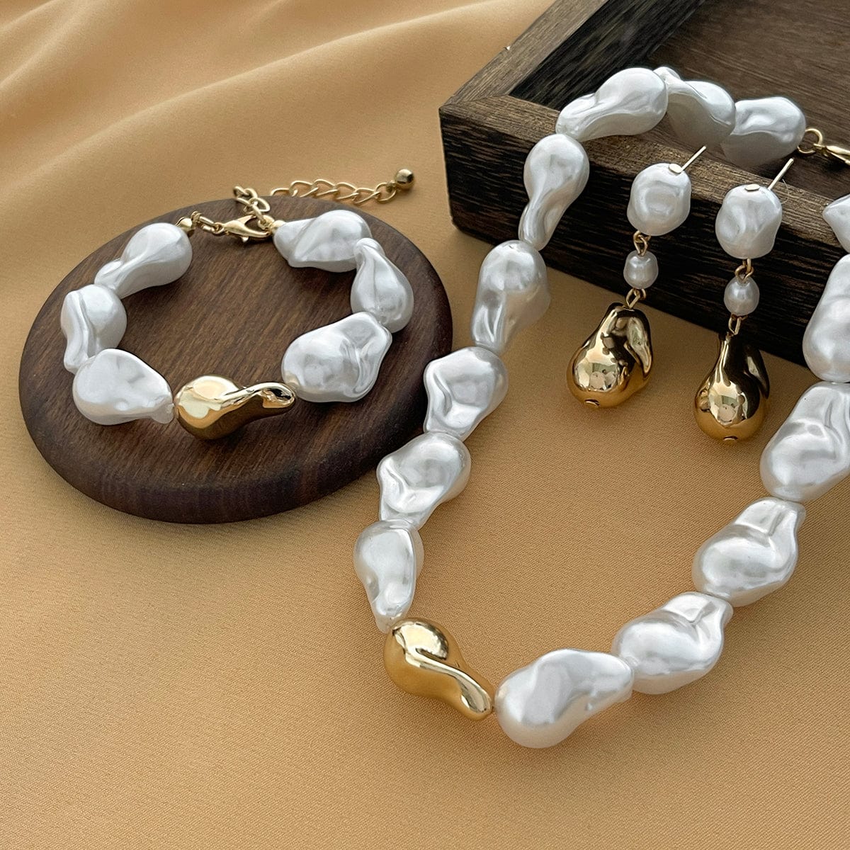 Irregular Pearl Chain Necklace Bracelet Earrings Set