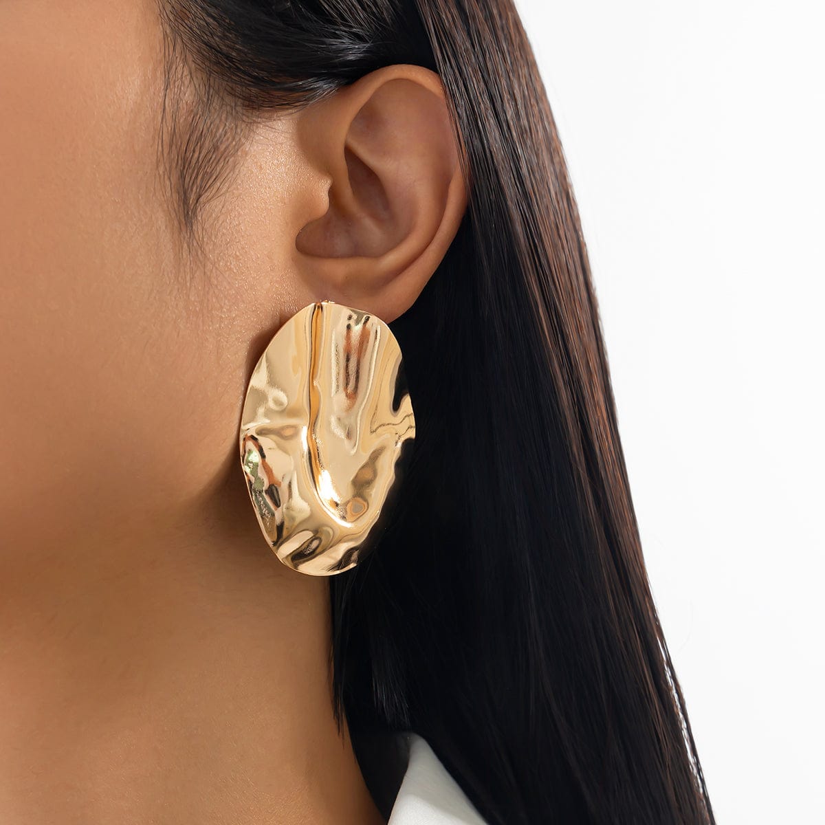 Irregular Pleated Oval Stud Earrings - ArtGalleryZen