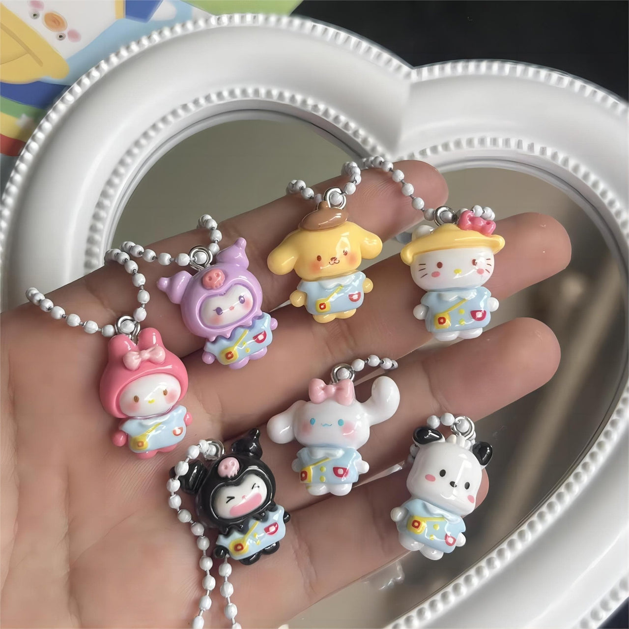 Kawaii 7 Pieces Sanrio Keychain Set - ArtGalleryZen