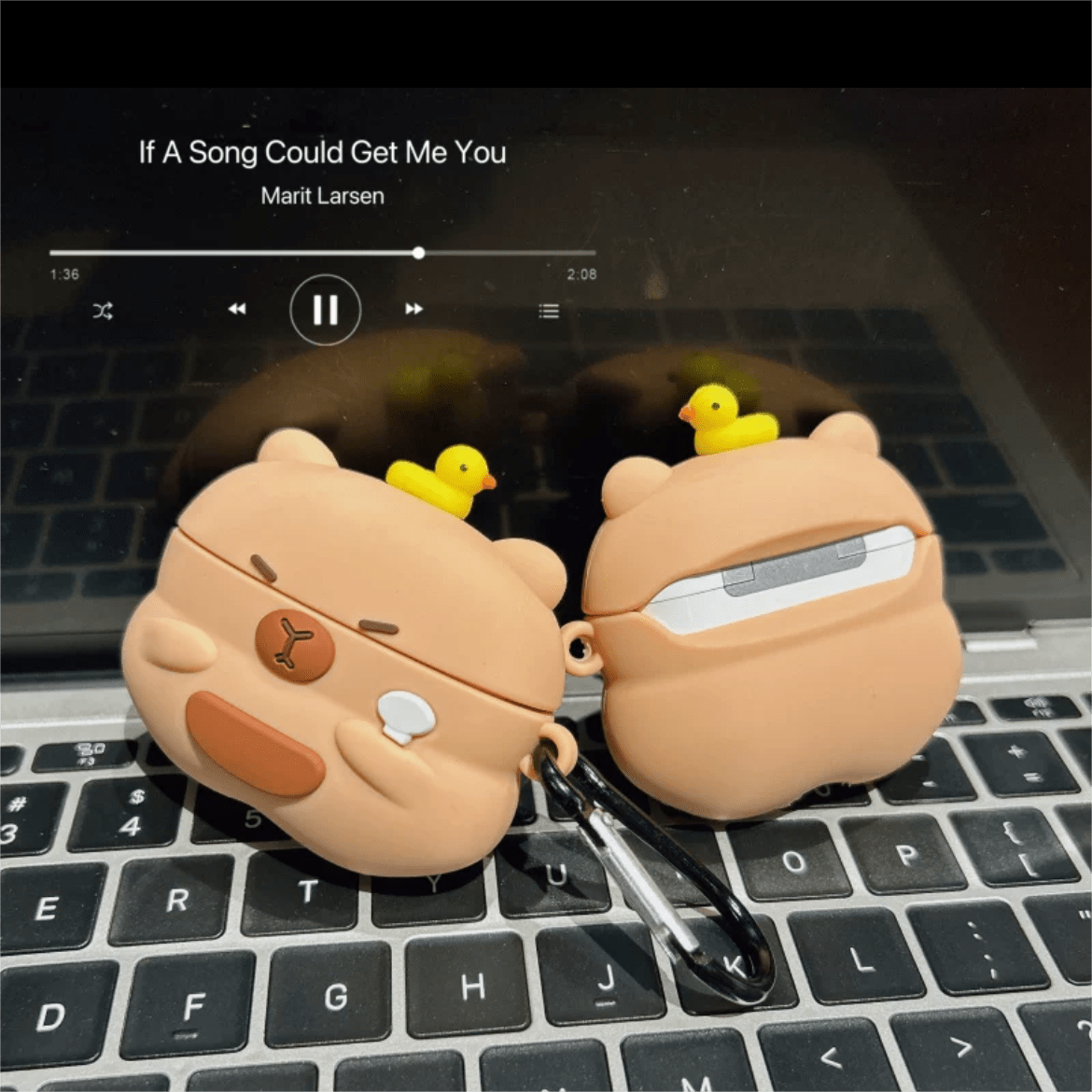 Kawaii Capybara Duck Silicone AirPods Earphone Case