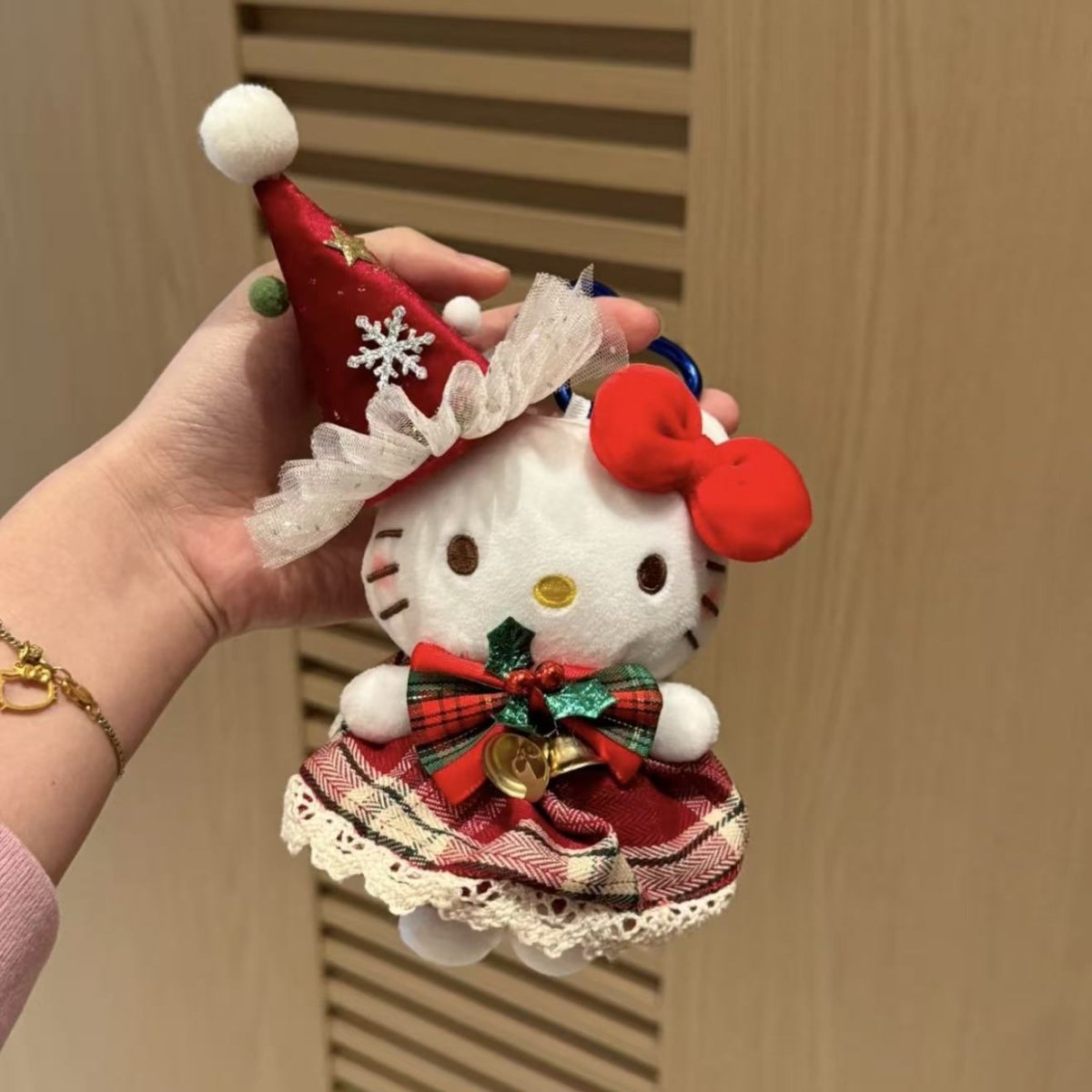 Kawaii Christmas Themed Hello Kitty Plush Keychain Doll - ArtGalleryZen