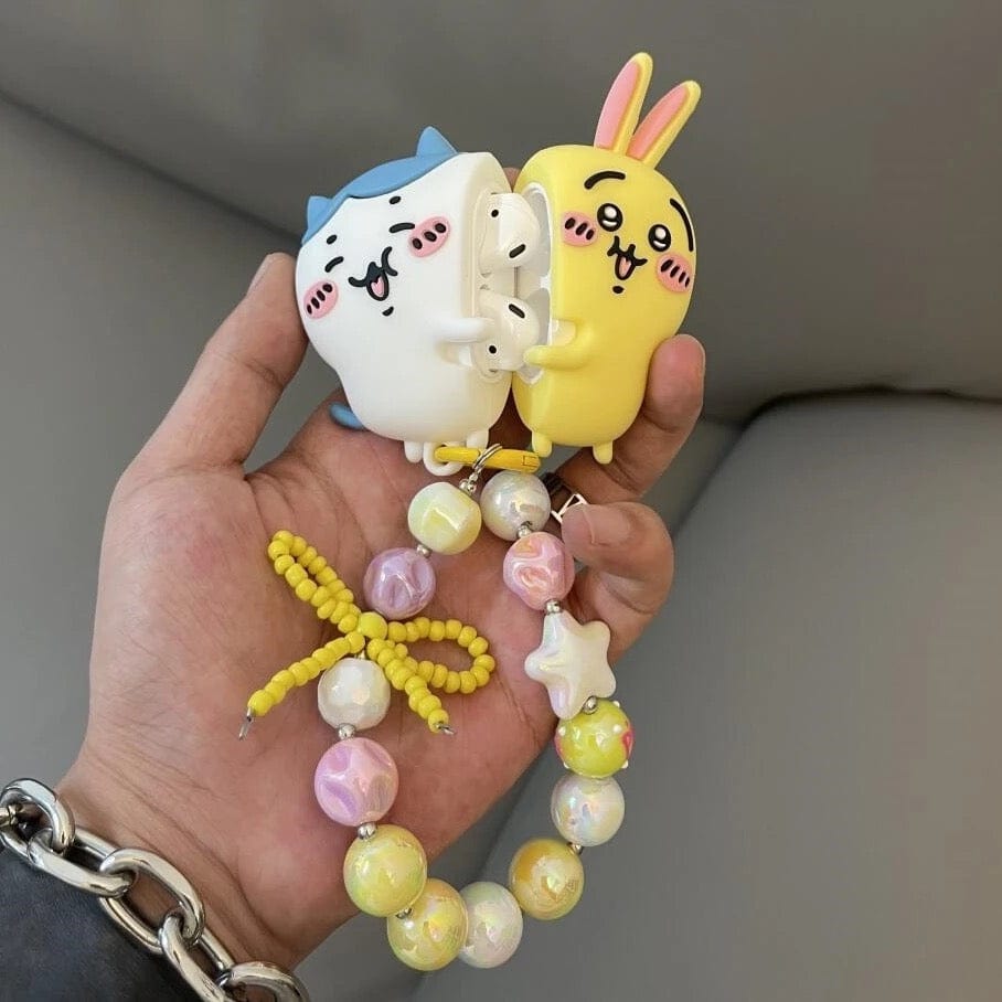 Kawaii Hugging Chiikawa AirPods Earphone Case - ArtGalleryZen