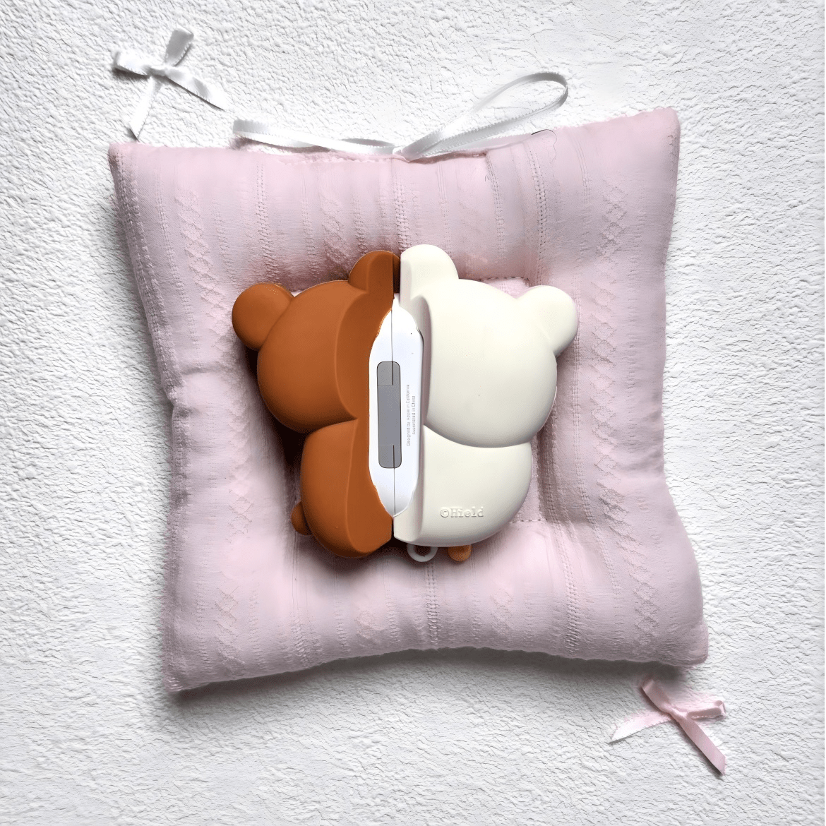 Kawaii Hugging Rilakkuma AirPods Earphone Case - ArtGalleryZen