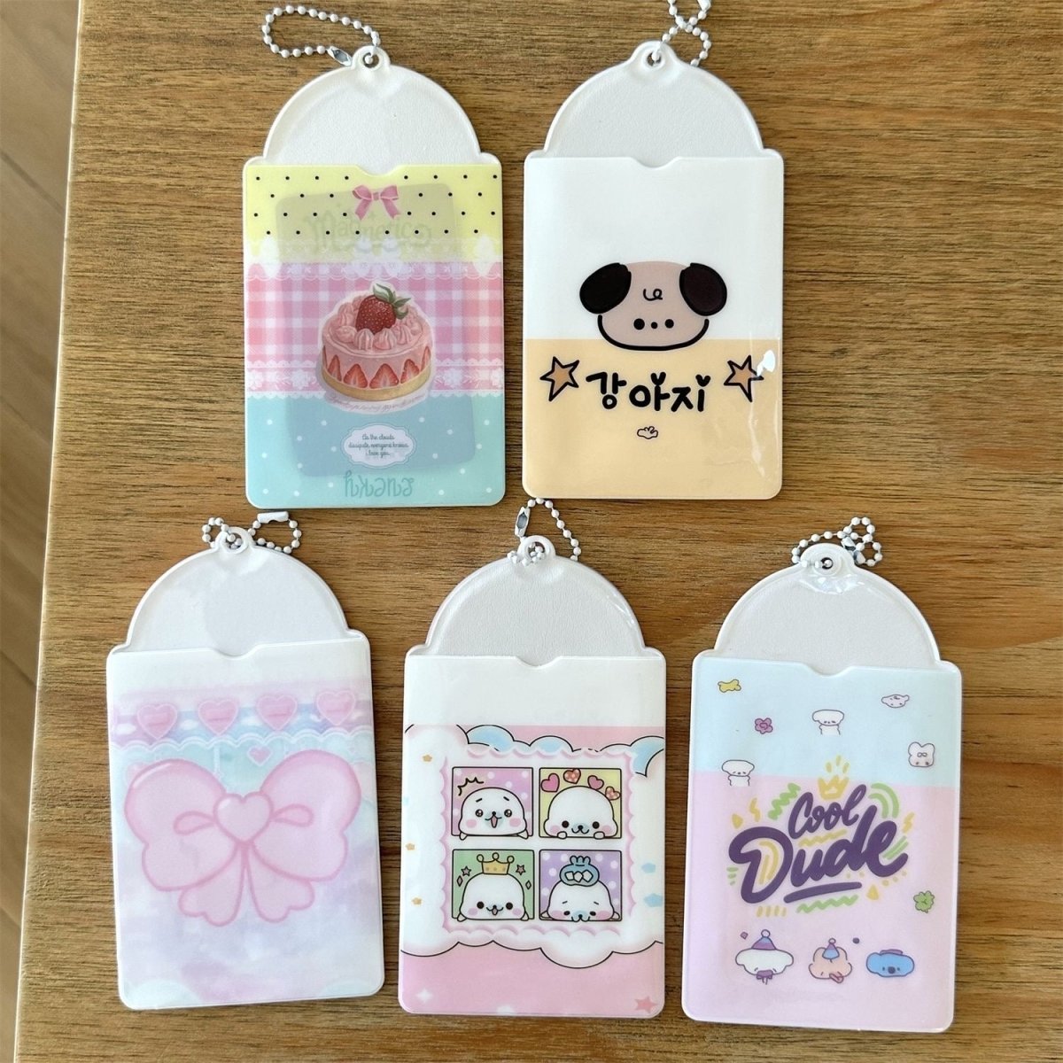 Kawaii Strawberry Cake Photocard Holder Keychain - PVC Card Organizer - ArtGalleryZen