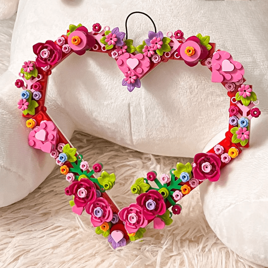 LEGO Floral Heart Building Bricks - ArtGalleryZen