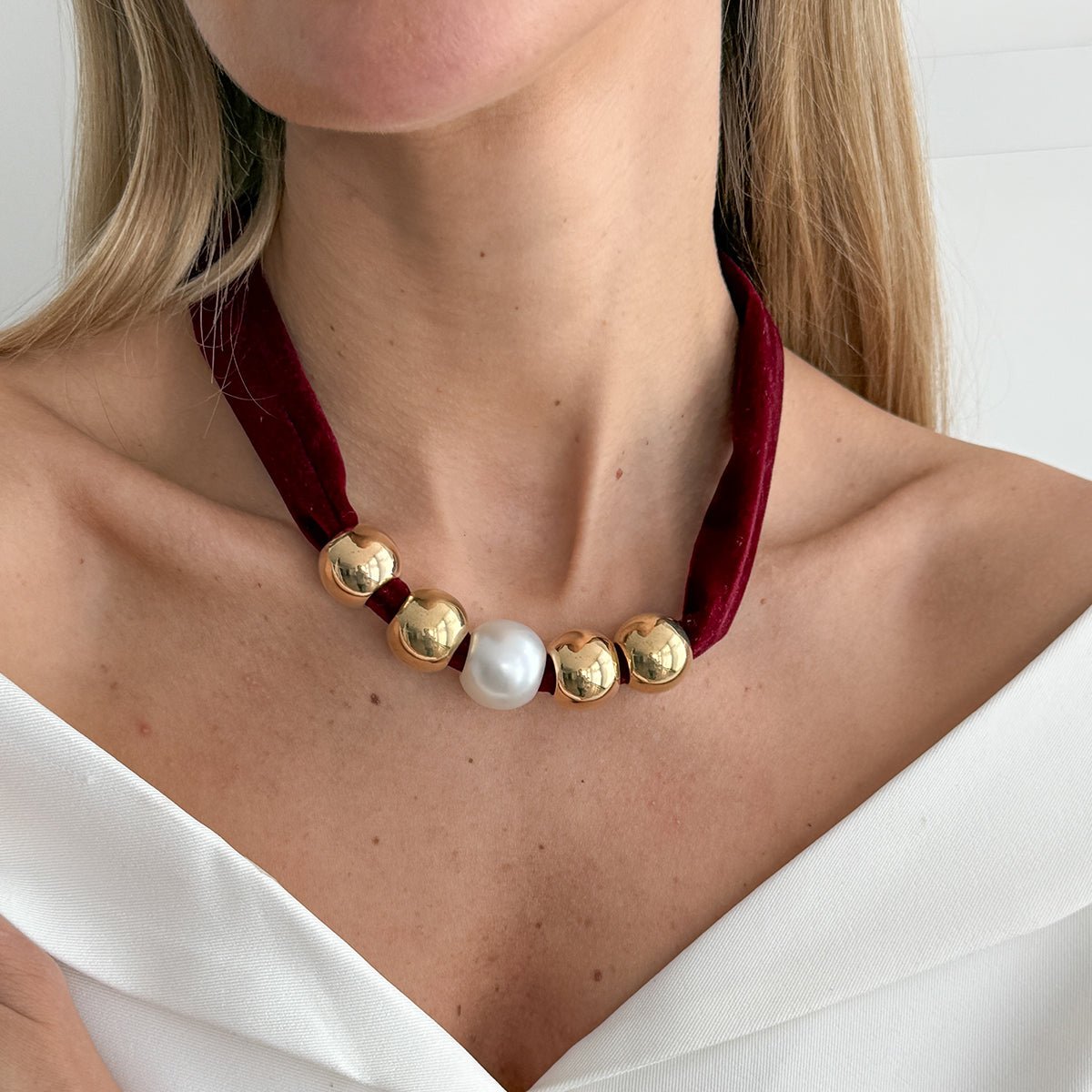 Leopard Print Velvet Choker Pearl Beaded Gold Tone Retro Y2K Necklace - ArtGalleryZen