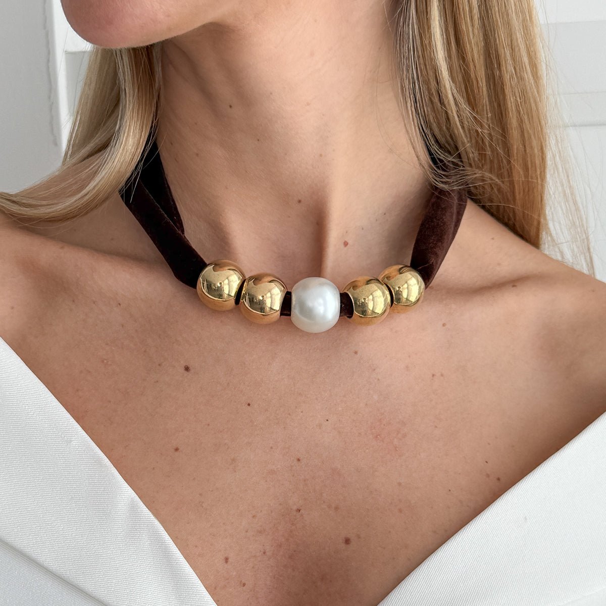 Leopard Print Velvet Choker Pearl Beaded Gold Tone Retro Y2K Necklace - ArtGalleryZen