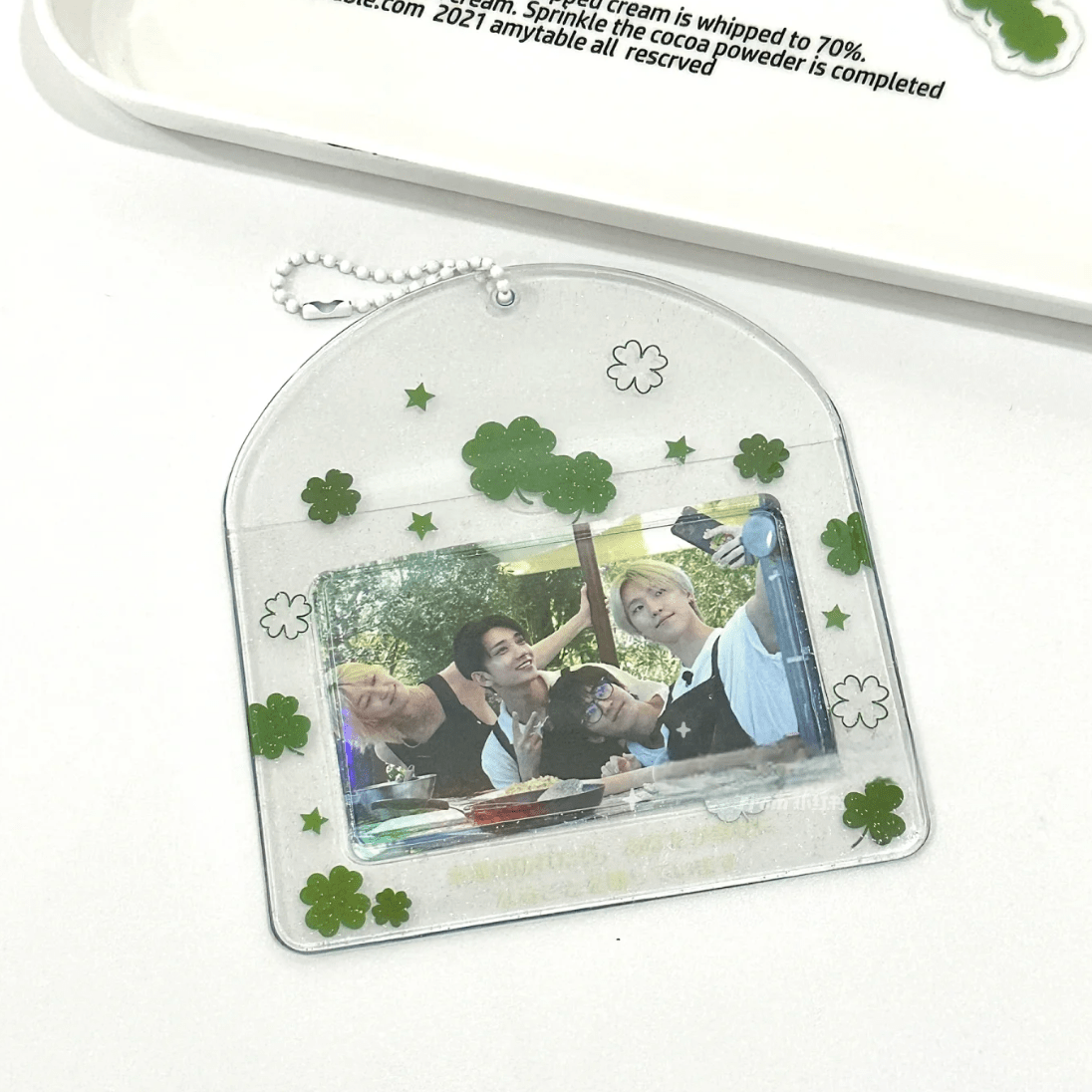 Lucky Clover Rainy Day Kpop Keychain Horizontal Photocard Holder - ArtGalleryZen