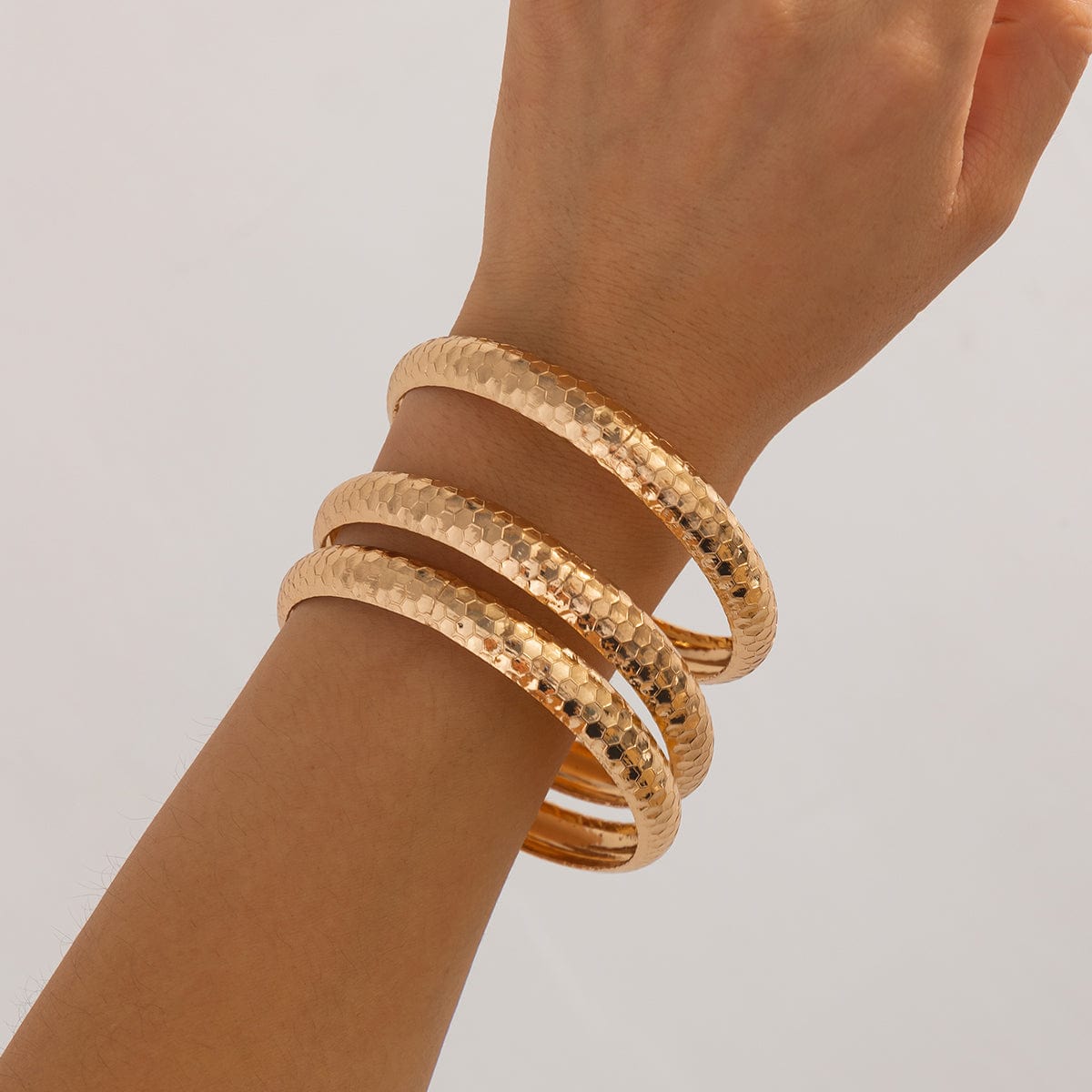 Minimalist 3pcs Textured Cut Surface Bangle Bracelet Set