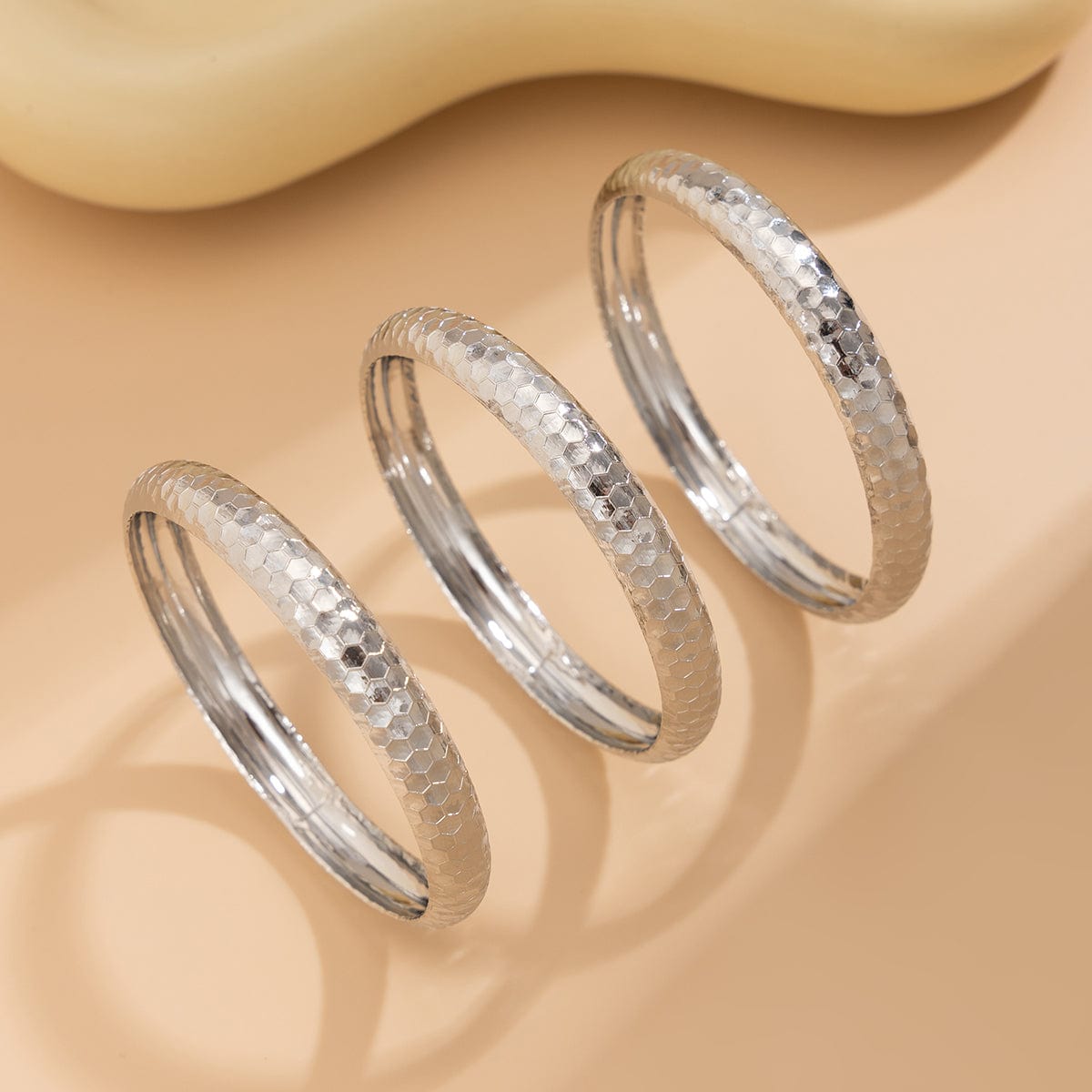 Minimalist 3pcs Textured Cut Surface Bangle Bracelet Set