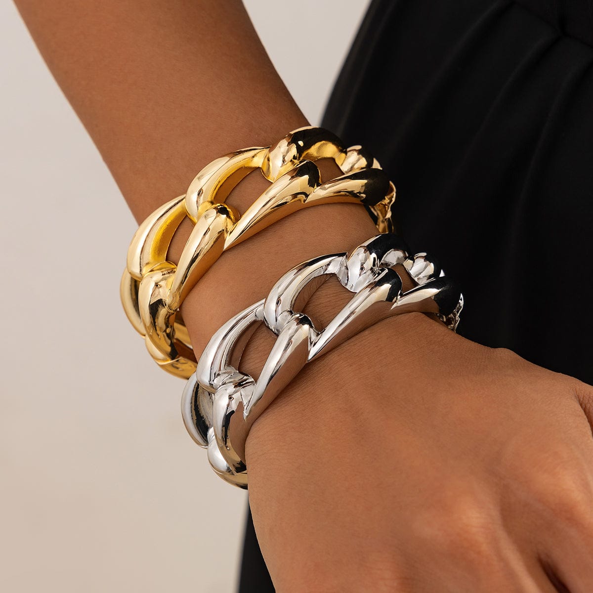 Minimalist Chunky Curb Chain Shape Bangle Bracelet