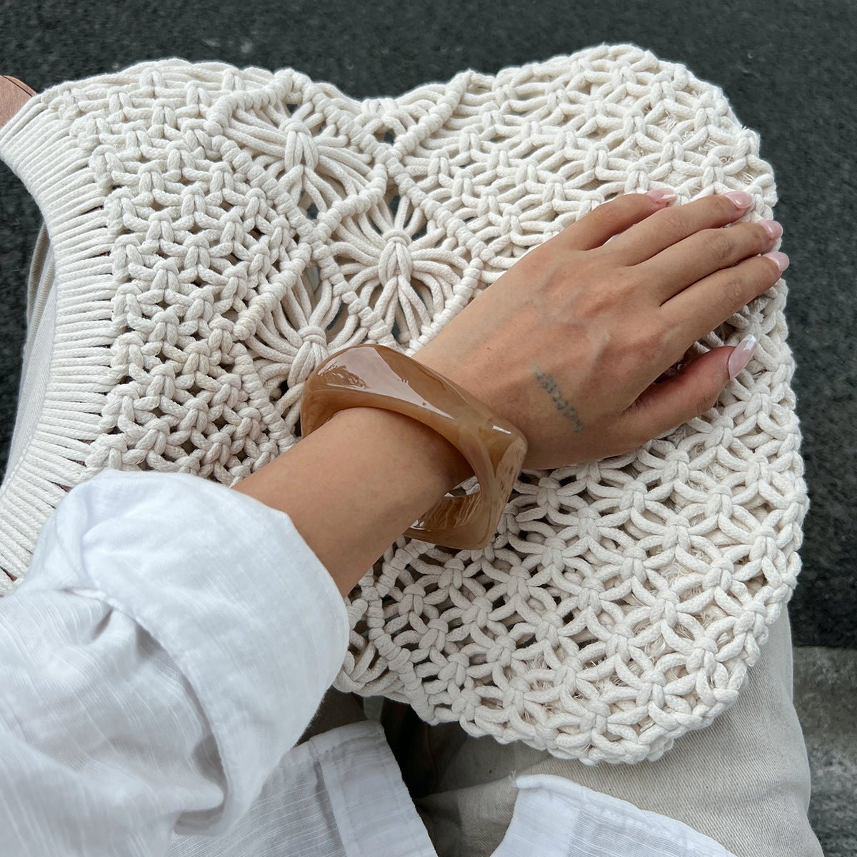 Minimalist Chunky Gold Tone Square Resin Bangle Bracelet Set - ArtGalleryZen