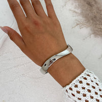 Thumbnail for Minimalist Glossy Curved Bangle Bracelet - ArtGalleryZen