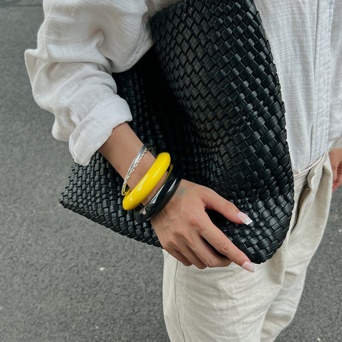 Minimalist Glossy Resin Bangle Bracelet - ArtGalleryZen