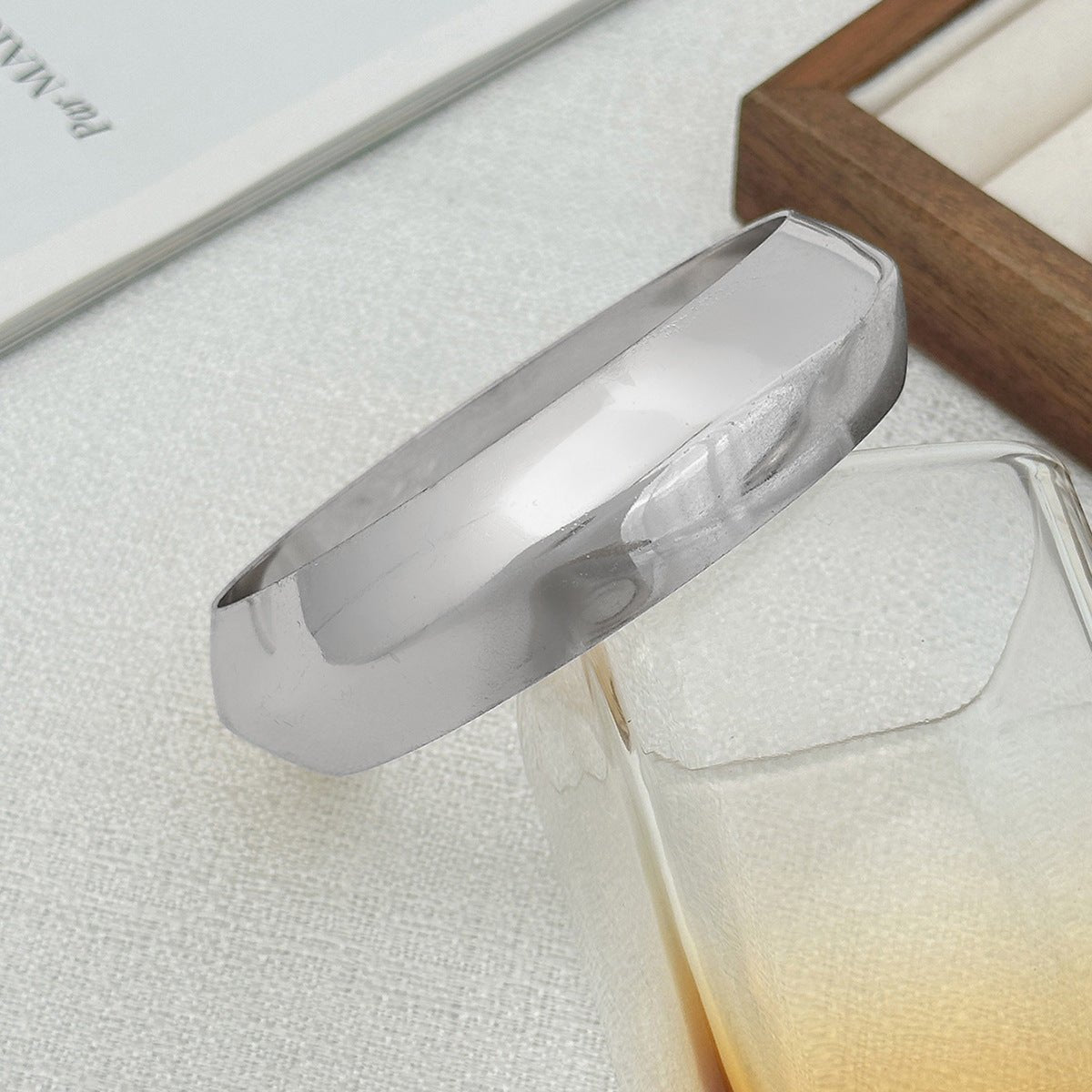 Minimalist Gold Silver Plated Glossy Arm Cuff - ArtGalleryZen