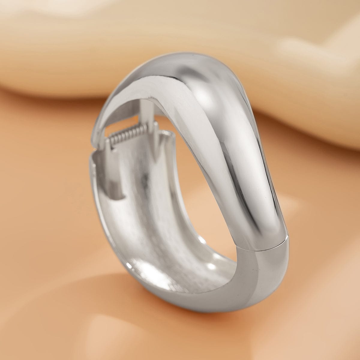 Minimalist Gold Silver Tone Curved Bangle Bracelet Set - ArtGalleryZen