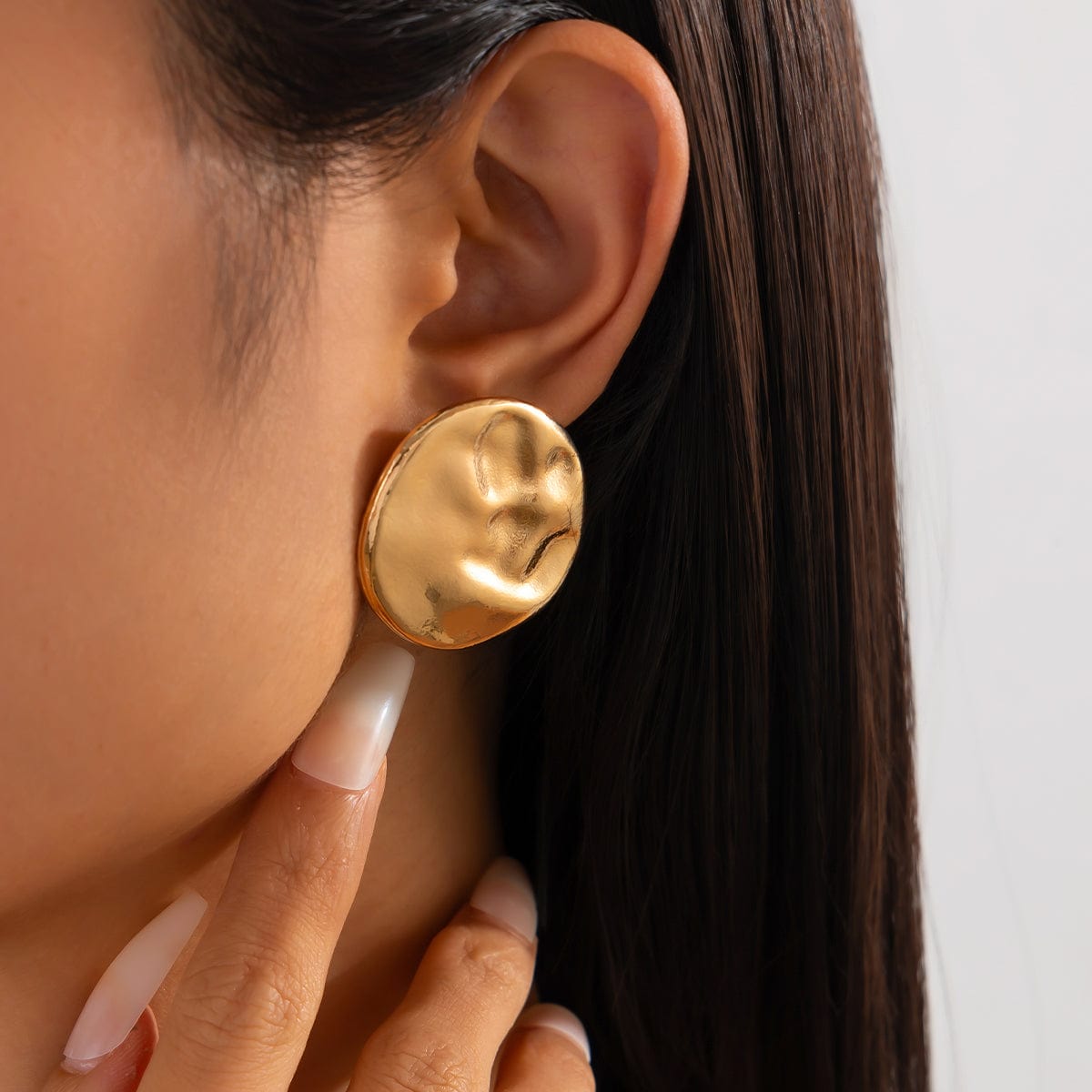 Minimalist Gold Silver Tone Pleated Oval Stud Earrings