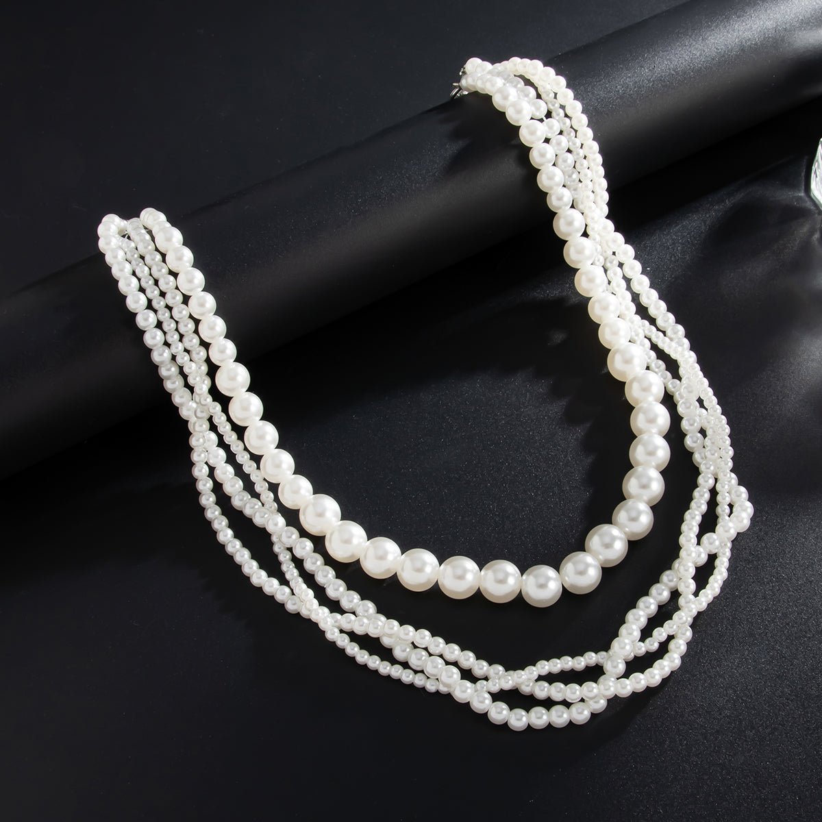 Minimalist Layering Pearl Trouser Chain - ArtGalleryZen