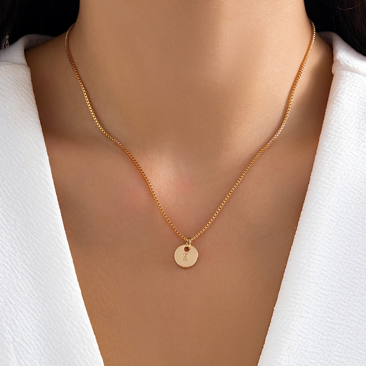 Minimalist Round Initial Pendant Box Chain Necklace - ArtGalleryZen