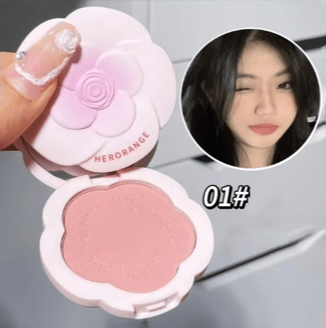 Monochrome Flower Shimmer Powder Blusher