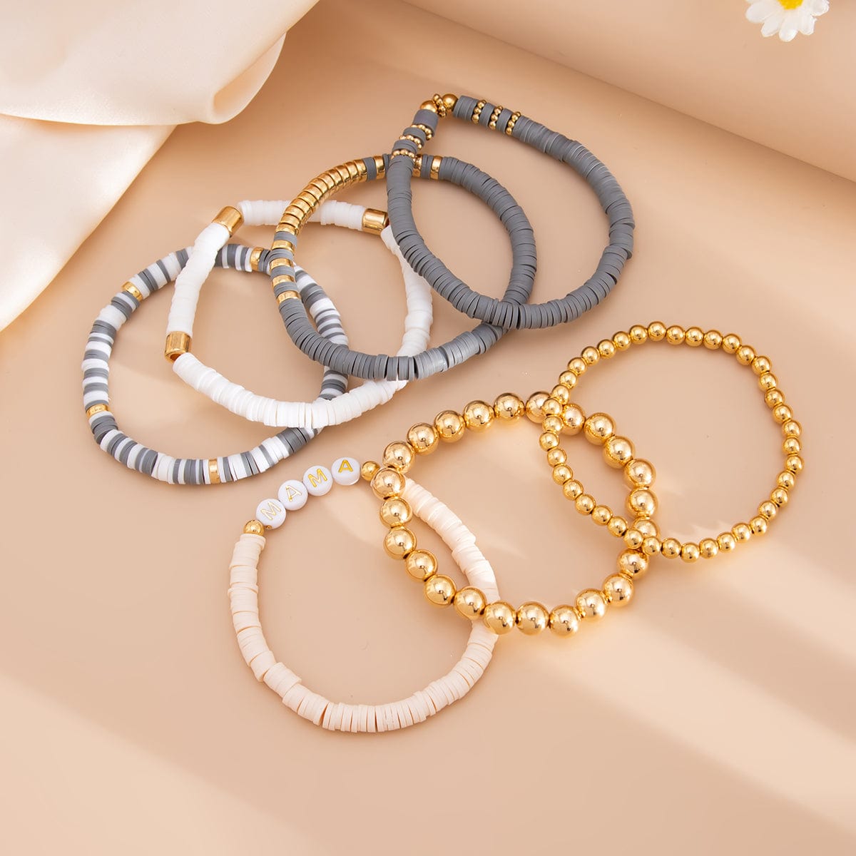 Mother's Day Theme 7pcs Heart Letter Polymer Clay Beaded Bracelet Set - ArtGalleryZen