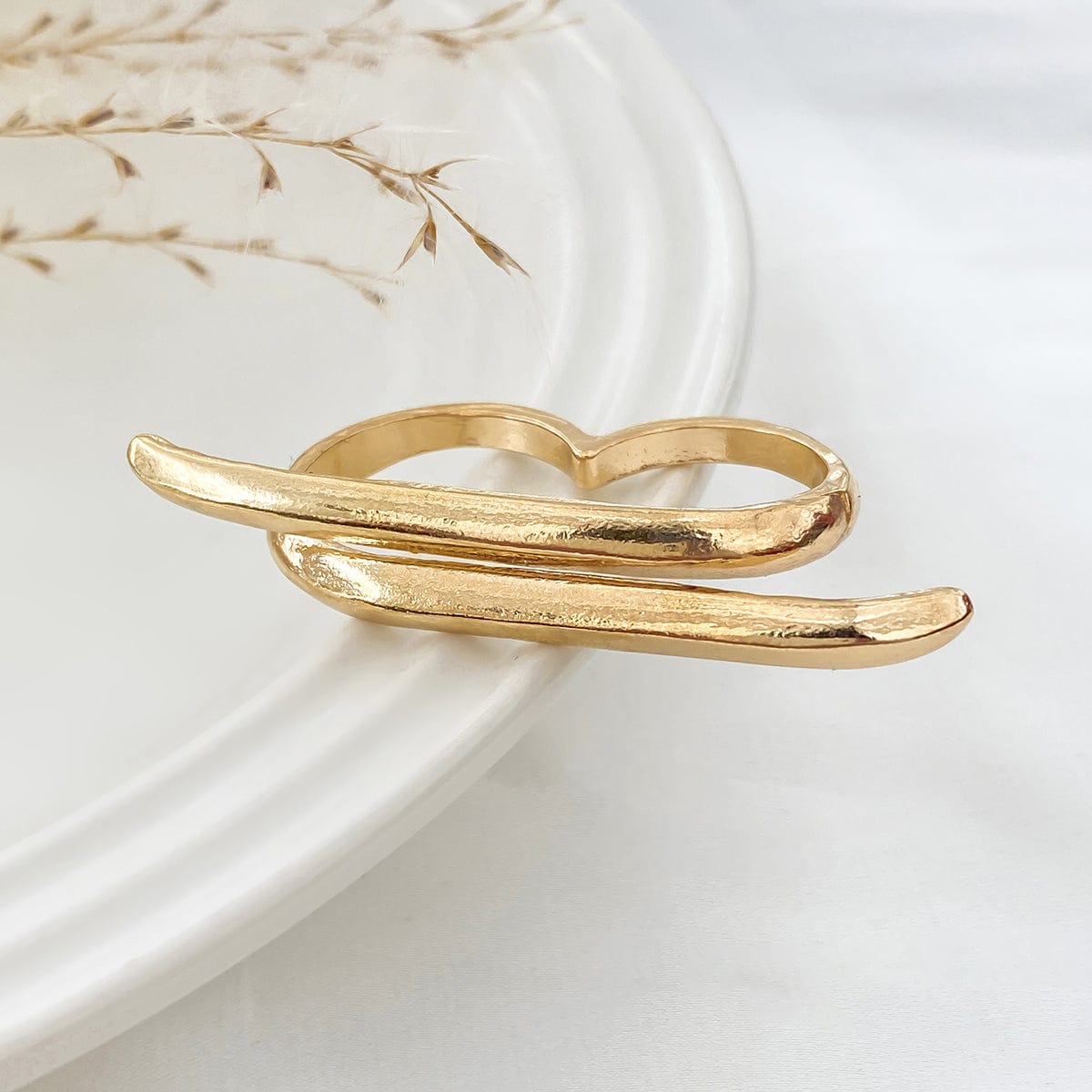 Punk Exaggerated Long Bar Double Finger Ring - ArtGalleryZen