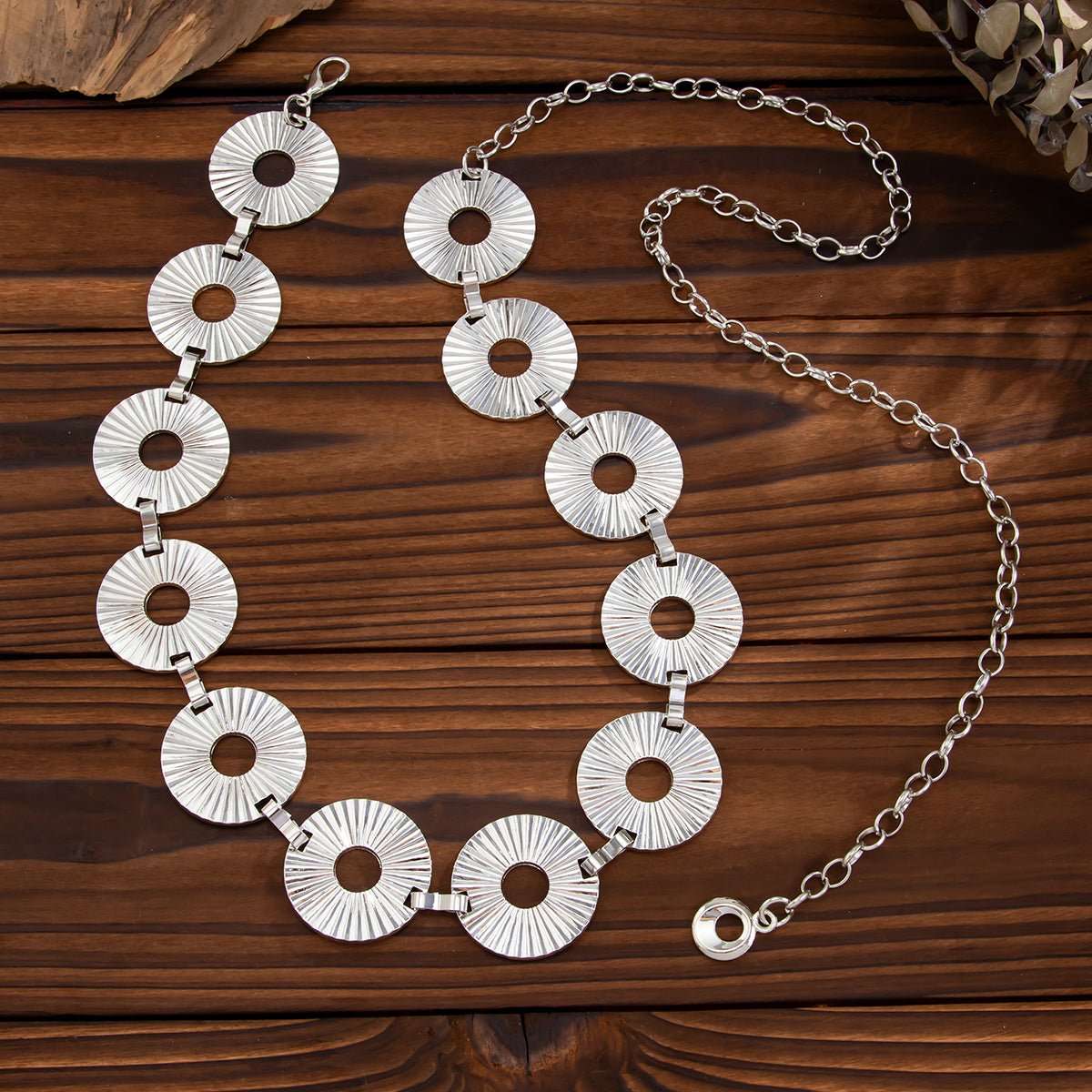 Punk Style Pleated Round Disk Waist Chain - ArtGalleryZen