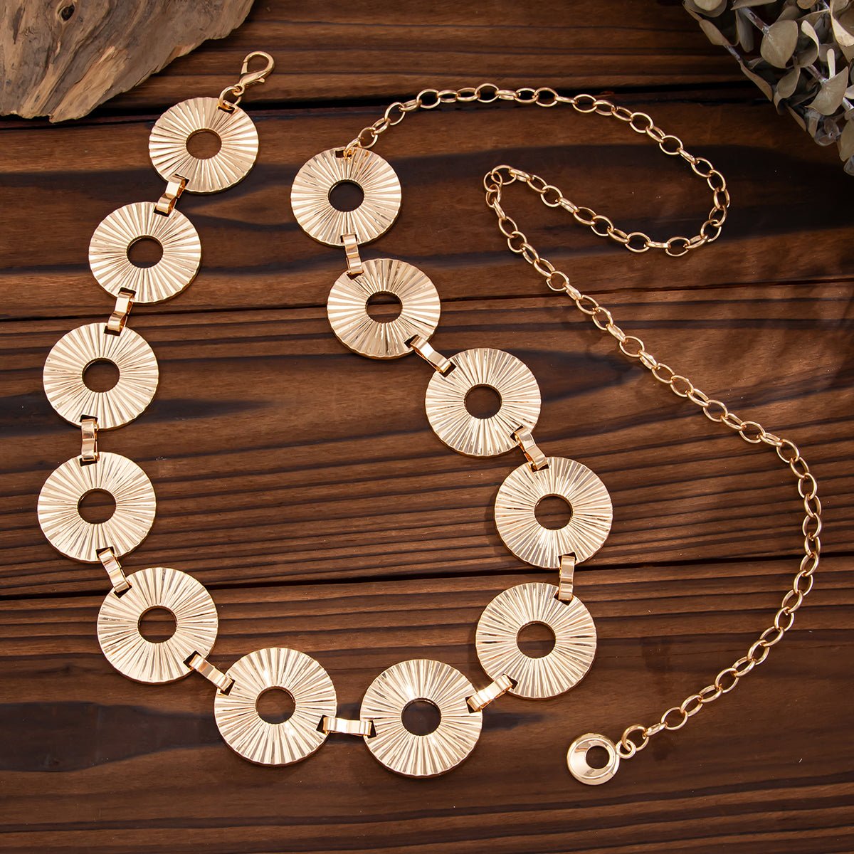 Punk Style Pleated Round Disk Waist Chain - ArtGalleryZen