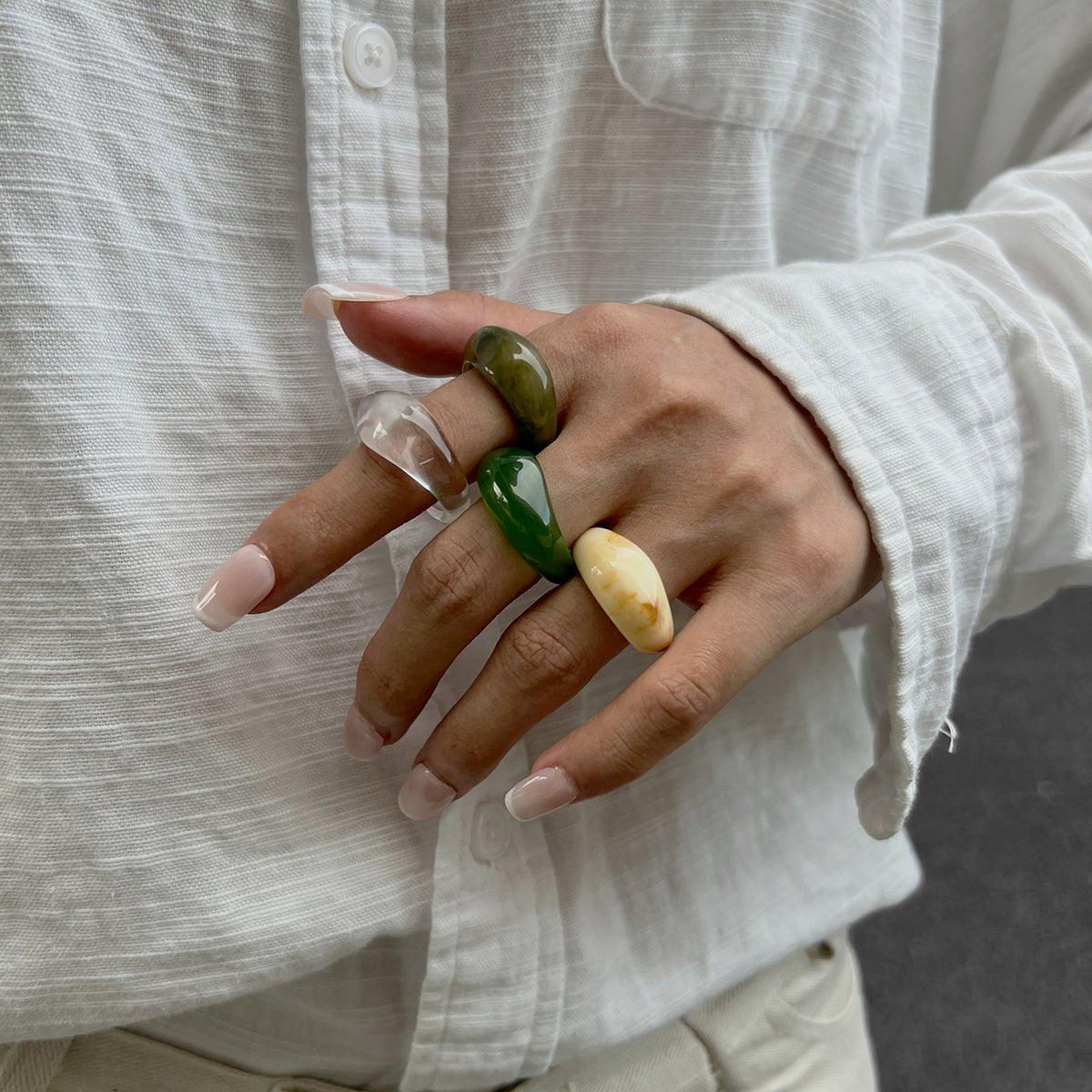 Retro Chunky Gradient Resin Ring - ArtGalleryZen