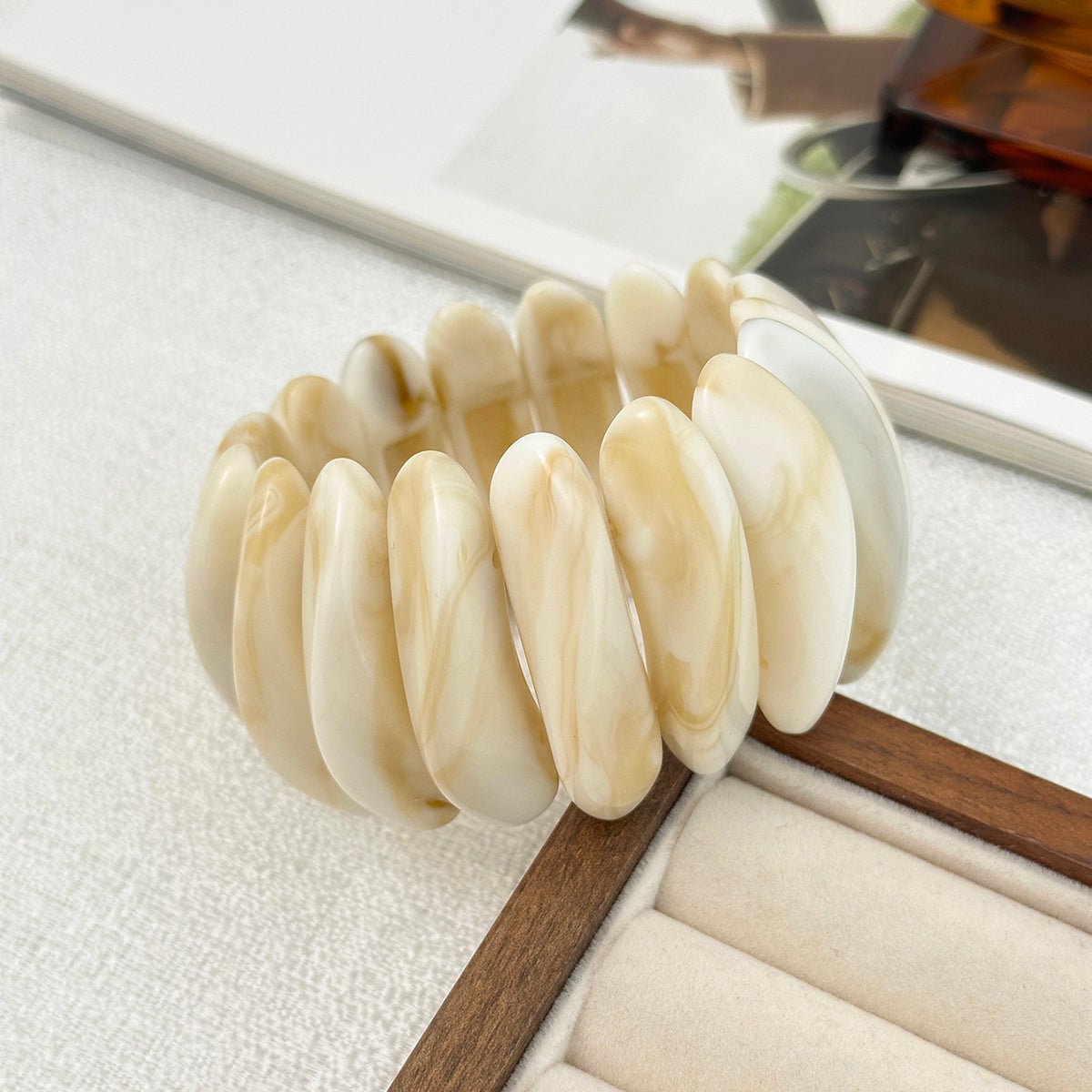 Retro Irregular Resin Bangle Bracelet Set - ArtGalleryZen